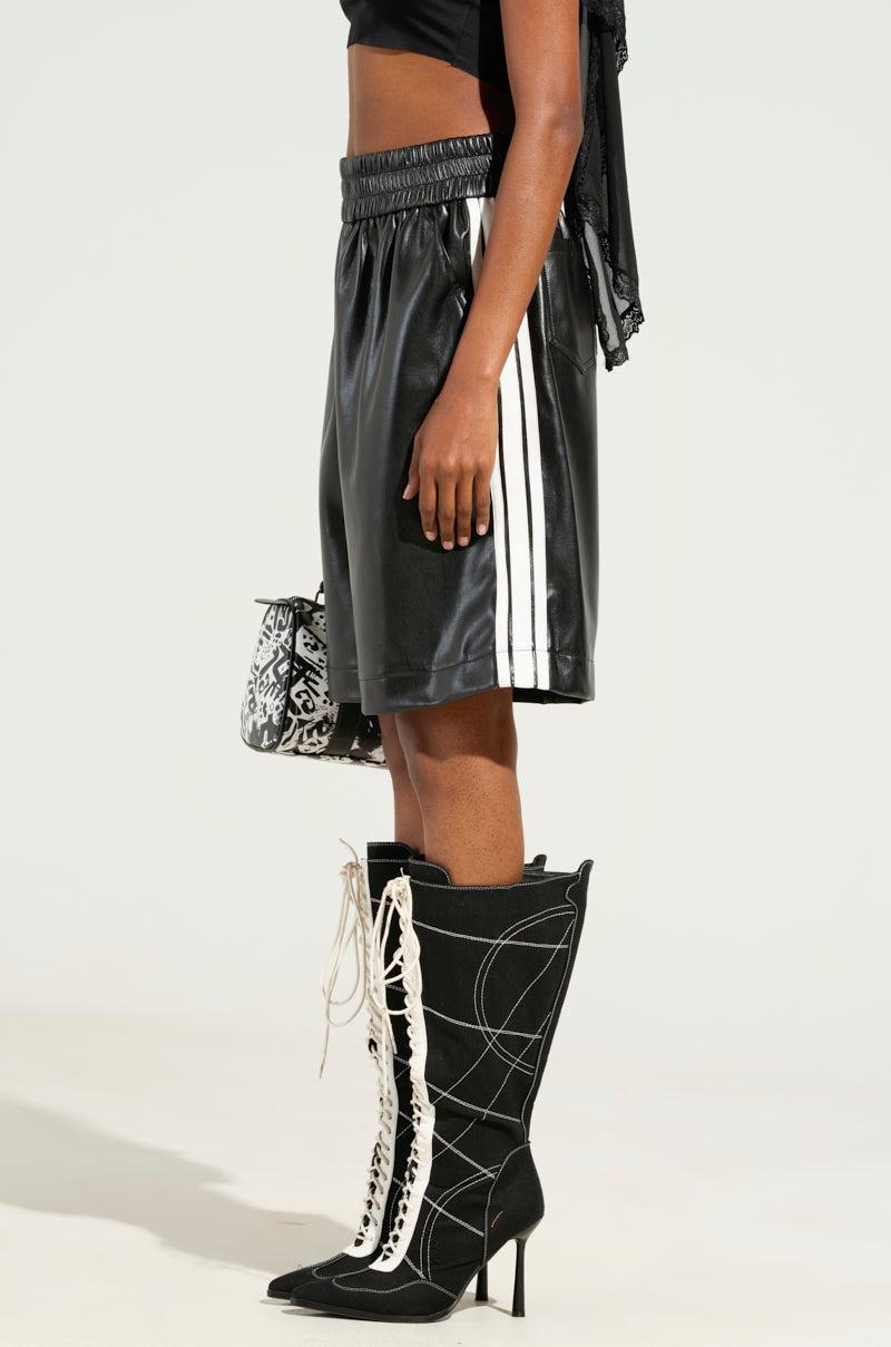 EXTRA BUTTER LEATHER SHORTS Product Image