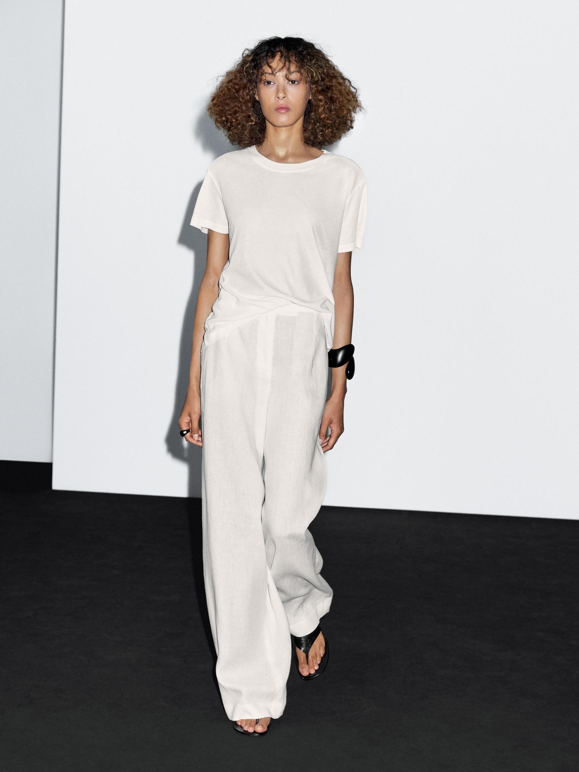 100% cotton short-sleeve T-shirt Product Image