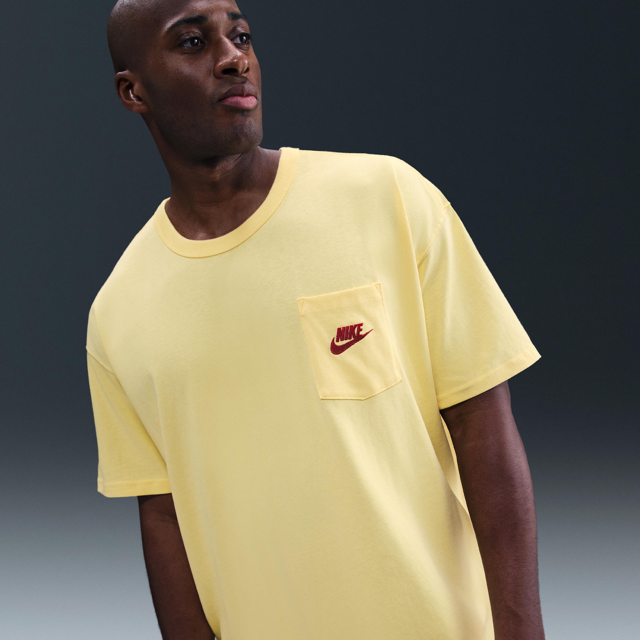 Mens Nike Sportswear Premium Essentials T-Shirt | HQ9240-722 Product Image