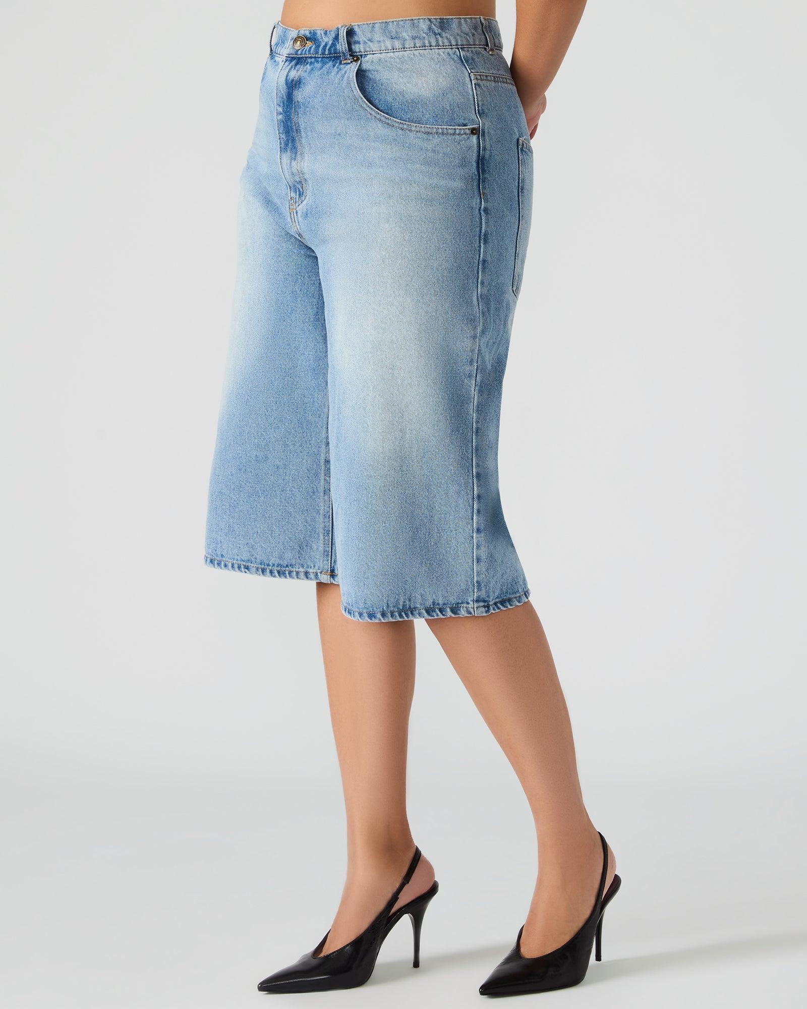 BREA SHORT FOREVER BLUE Female Product Image