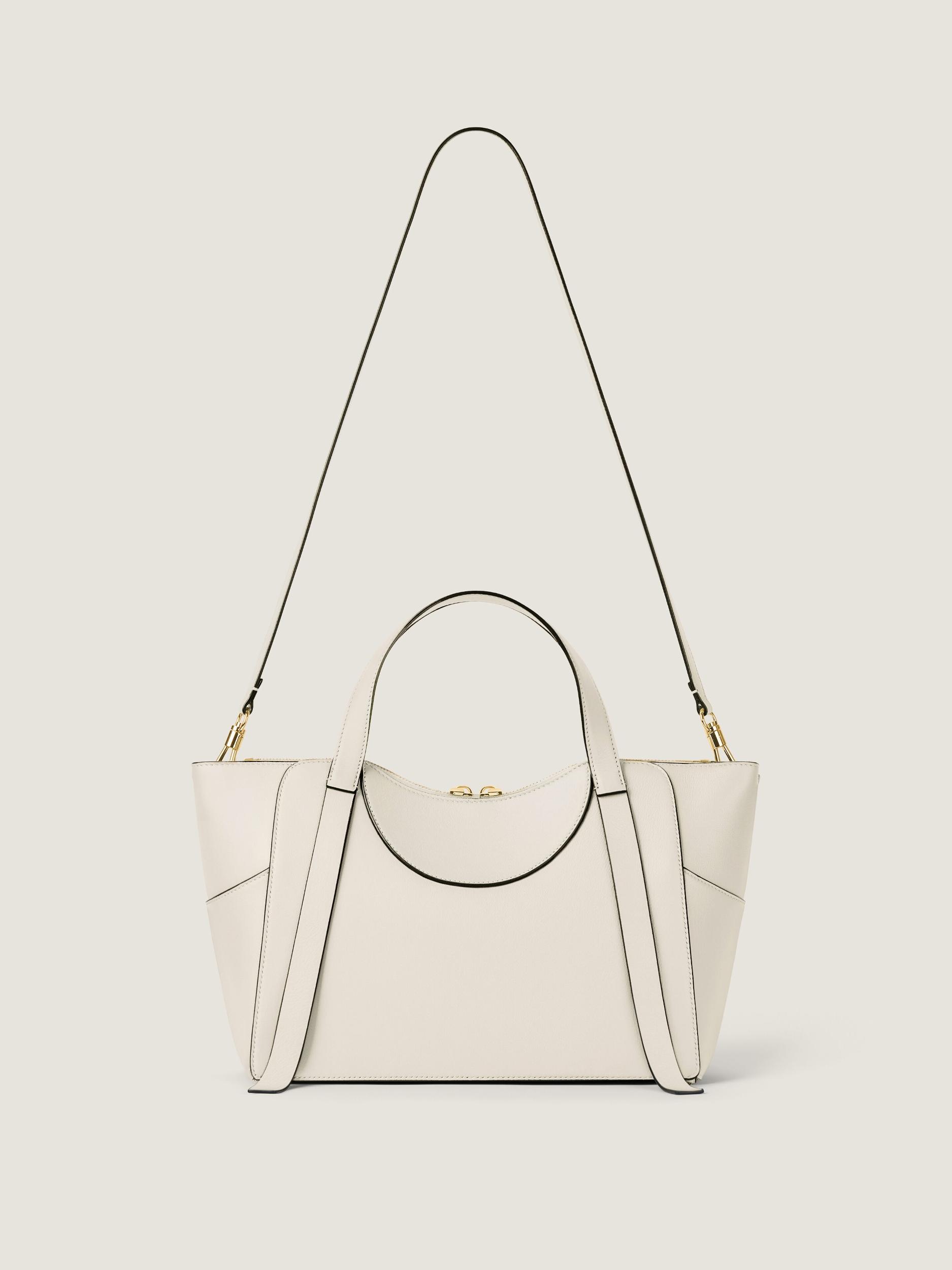 Medium The Snatch bag in grained leather Product Image
