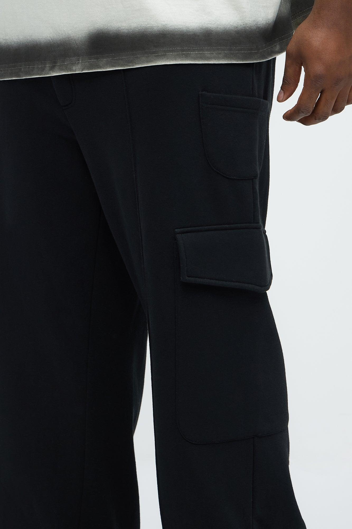 Tyson Baggy Cargo Sweatpants - Black Product Image