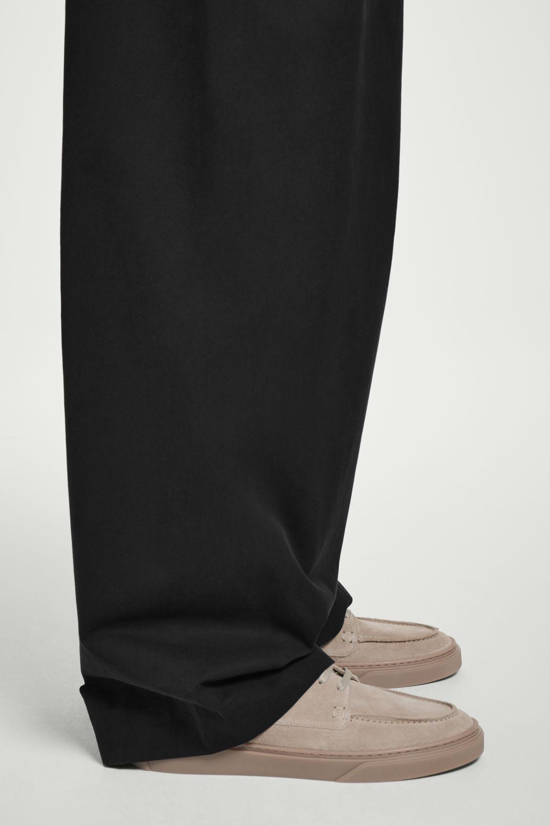 SUEDE TRAINER BOAT SHOES Product Image