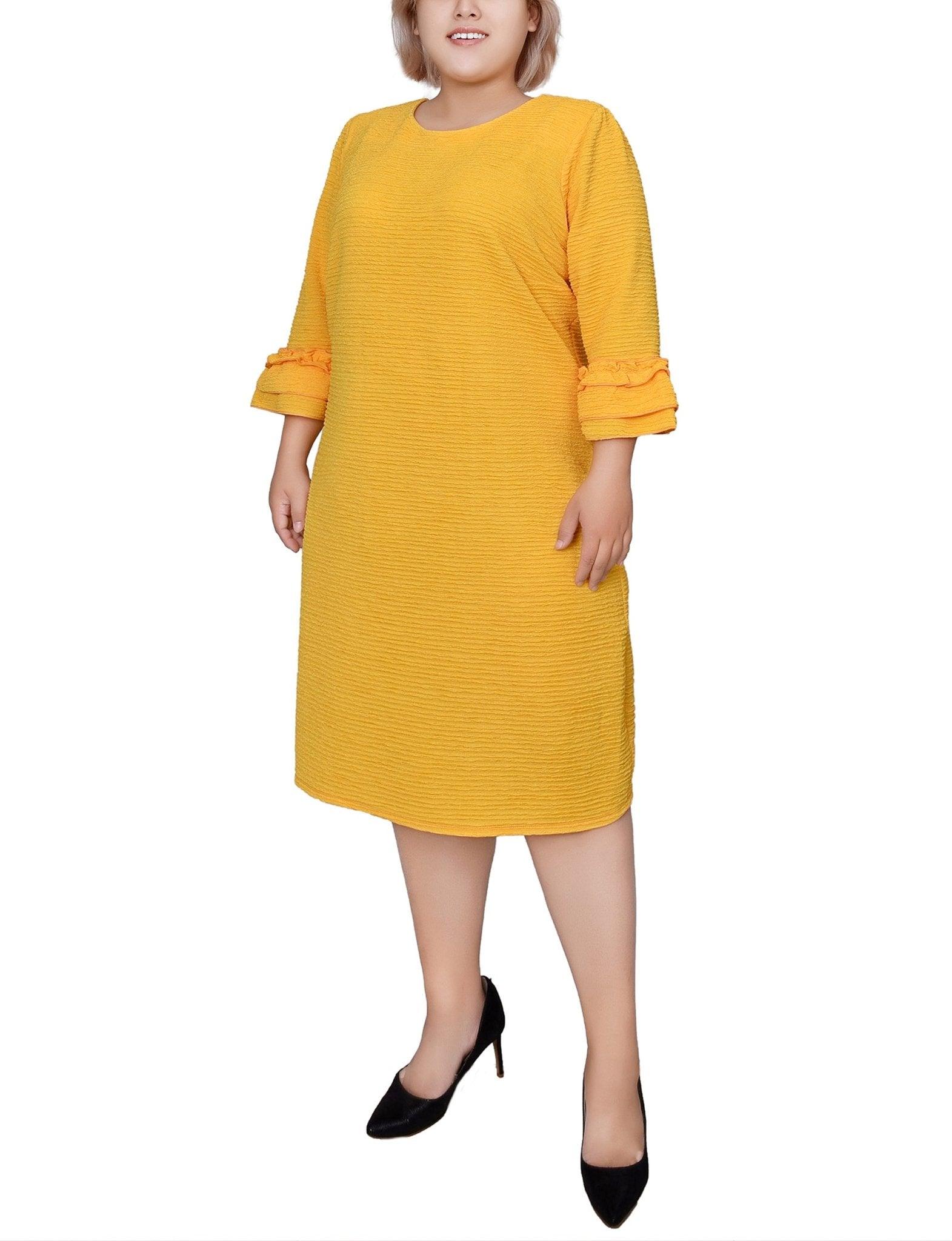 Lemon 3/4 Sleeve Textured Knit Dress - Plus Product Image