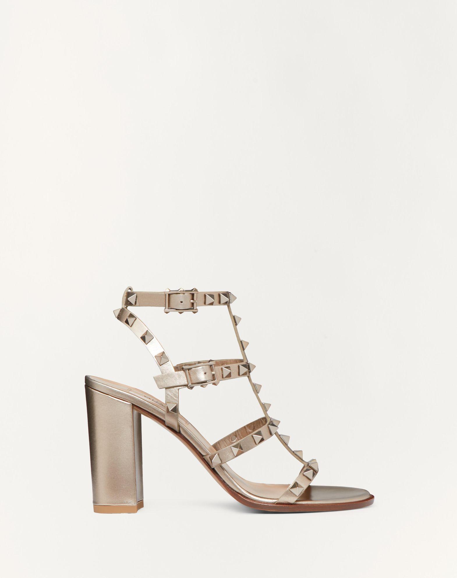 Rockstud Metallic Calfskin Leather Ankle Strap Sandal 90 Mm Product Image