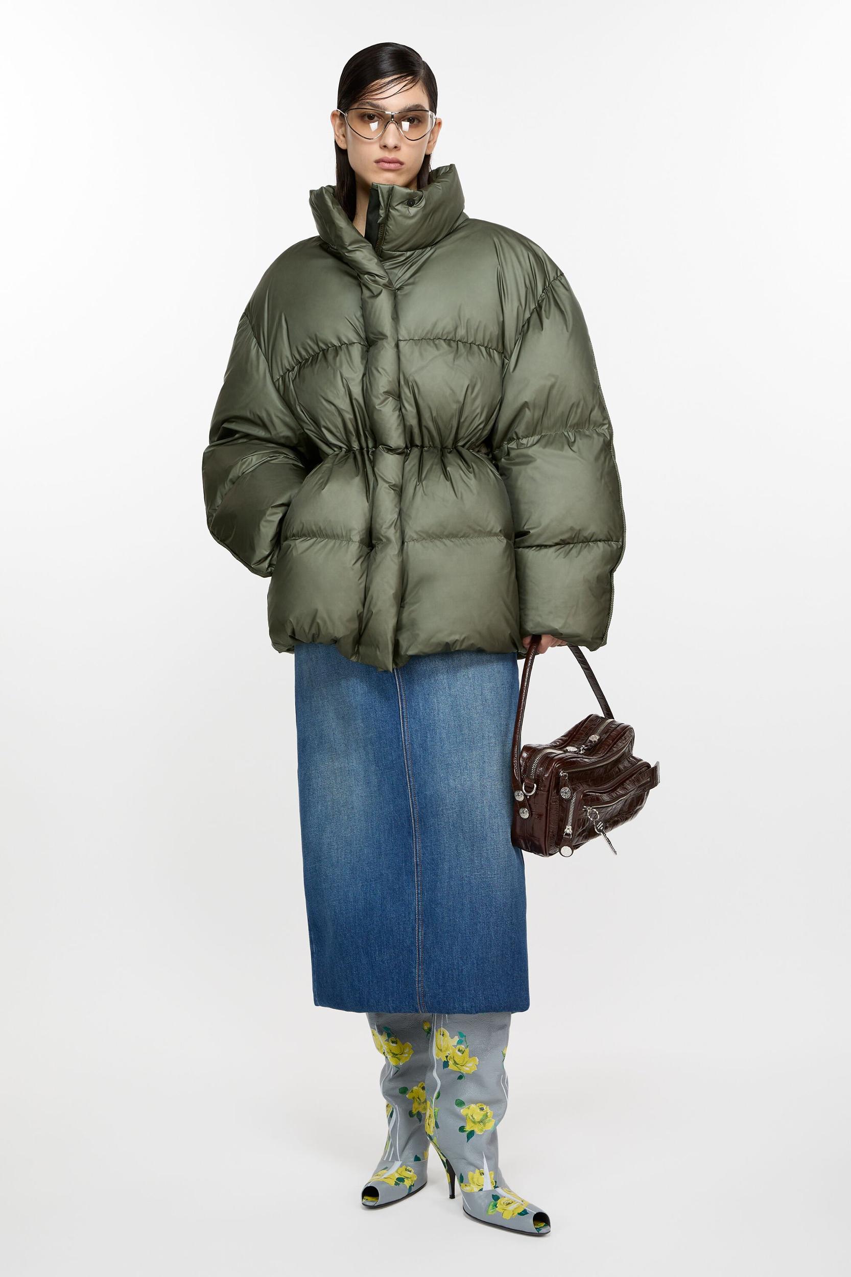 Down jacket Product Image