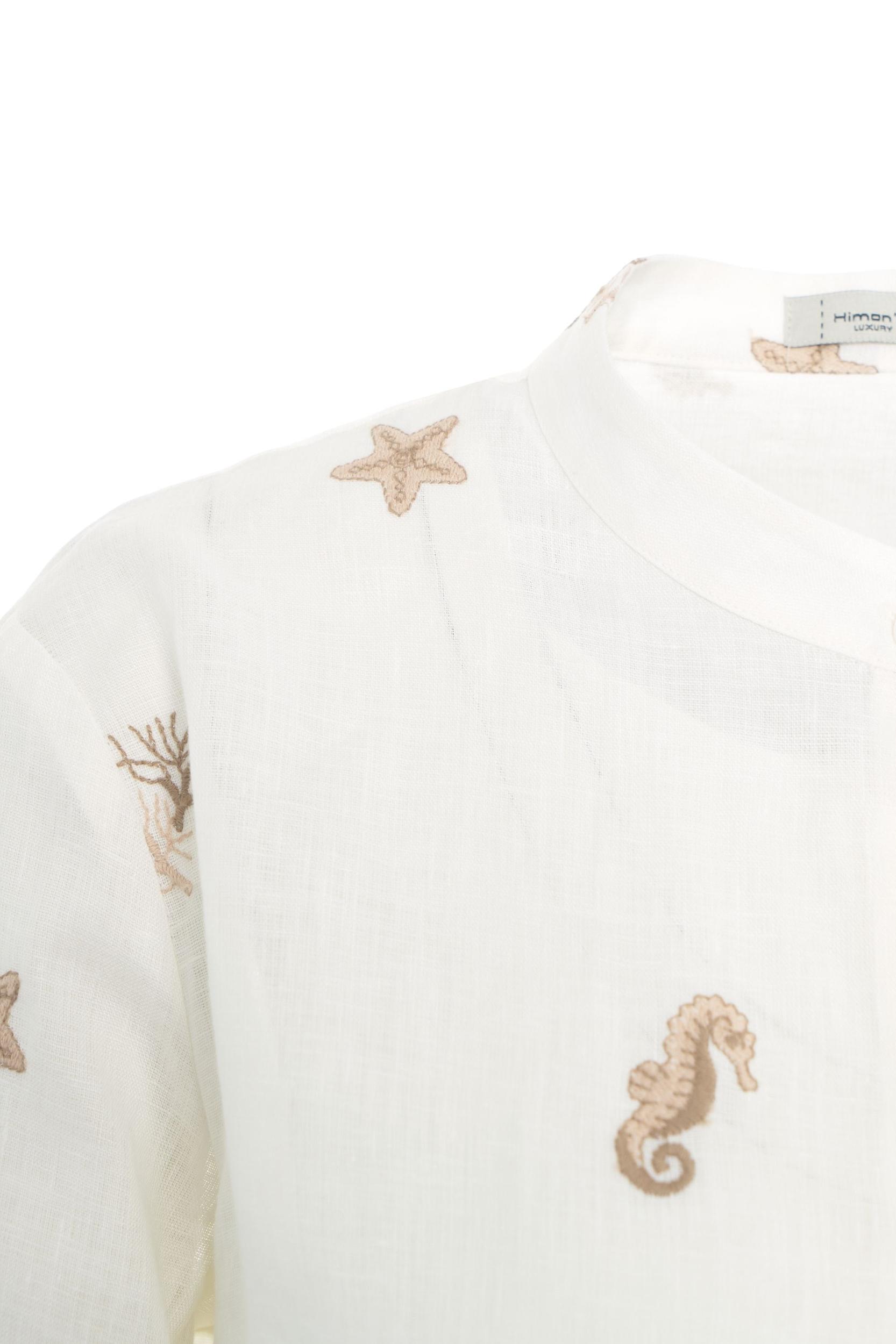 Linen blouse with embroidery Product Image
