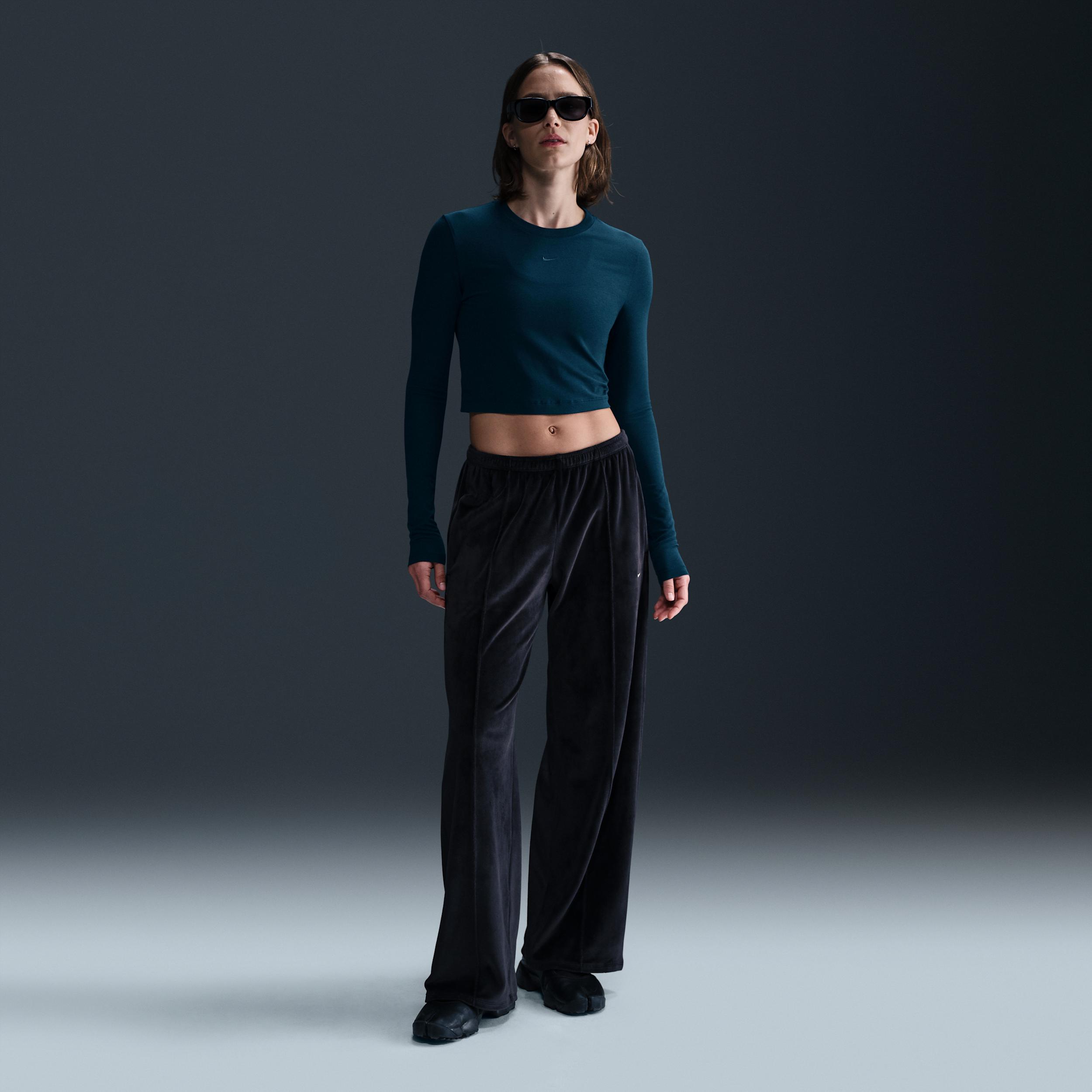Nike Sportswear Chill Knit Women's Slim Long-Sleeve Cropped Top Product Image