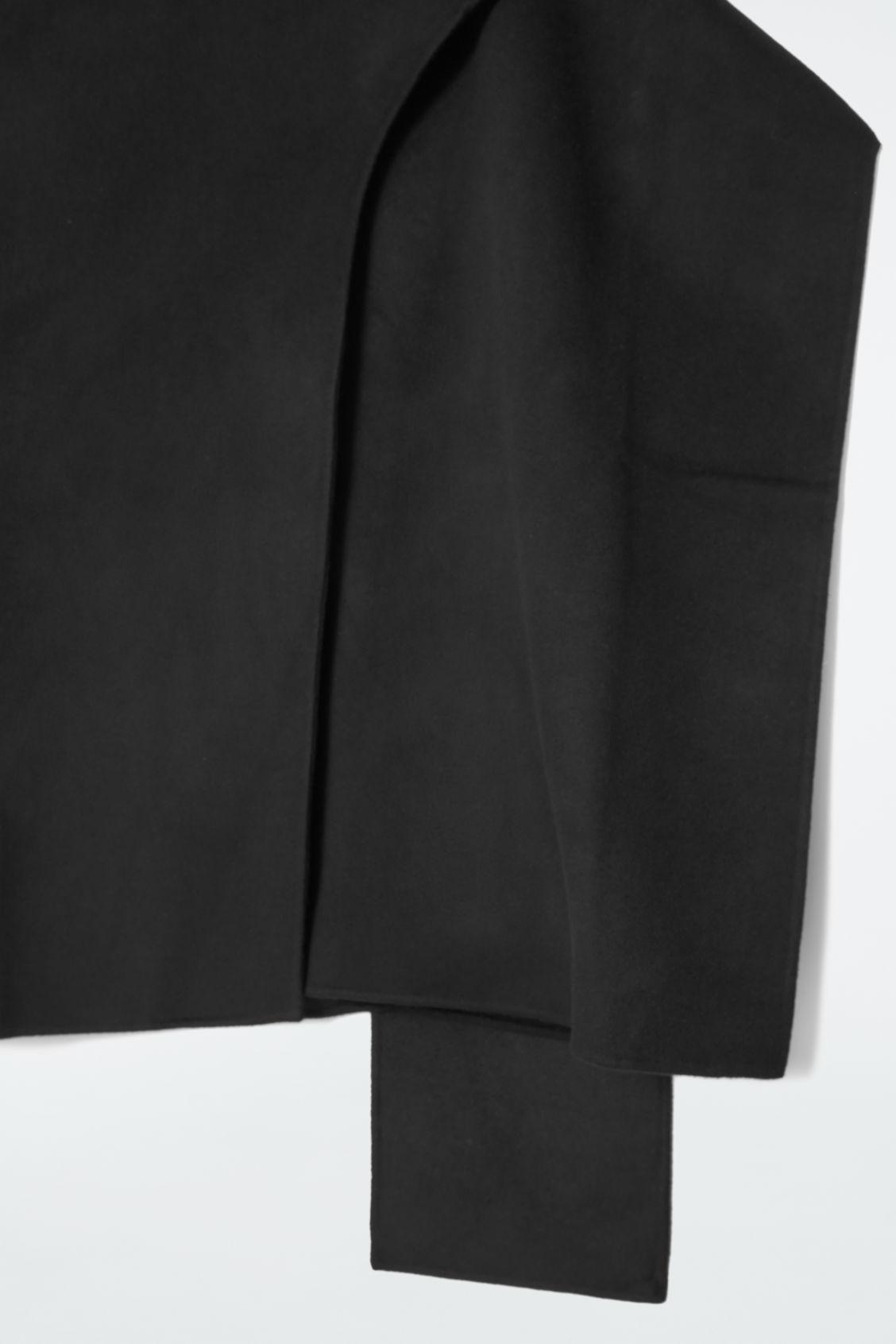 WOOL-BLEND CAPE Product Image