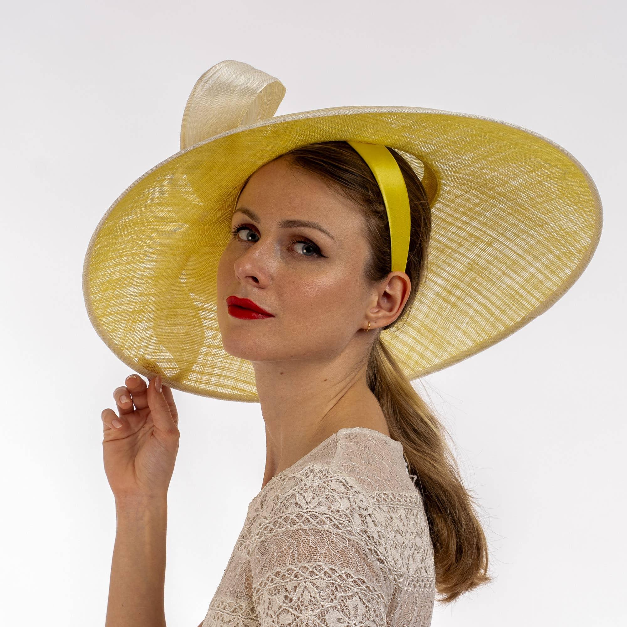 Dual Color Sinamay Base With Jinsin Buntal Bow Product Image