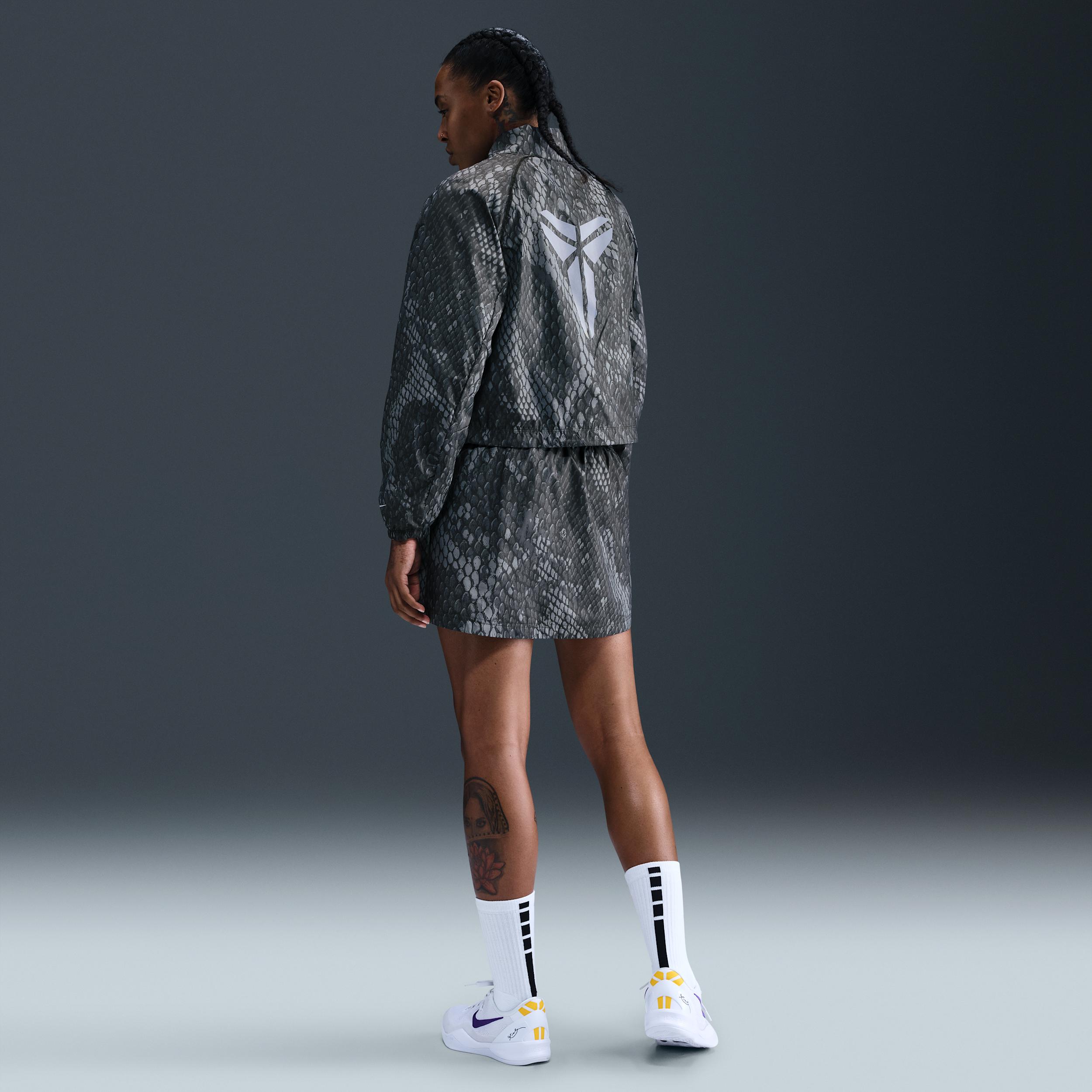 Nike Womens Kobe Lightweight Woven Jacket | IB2718-010 Product Image
