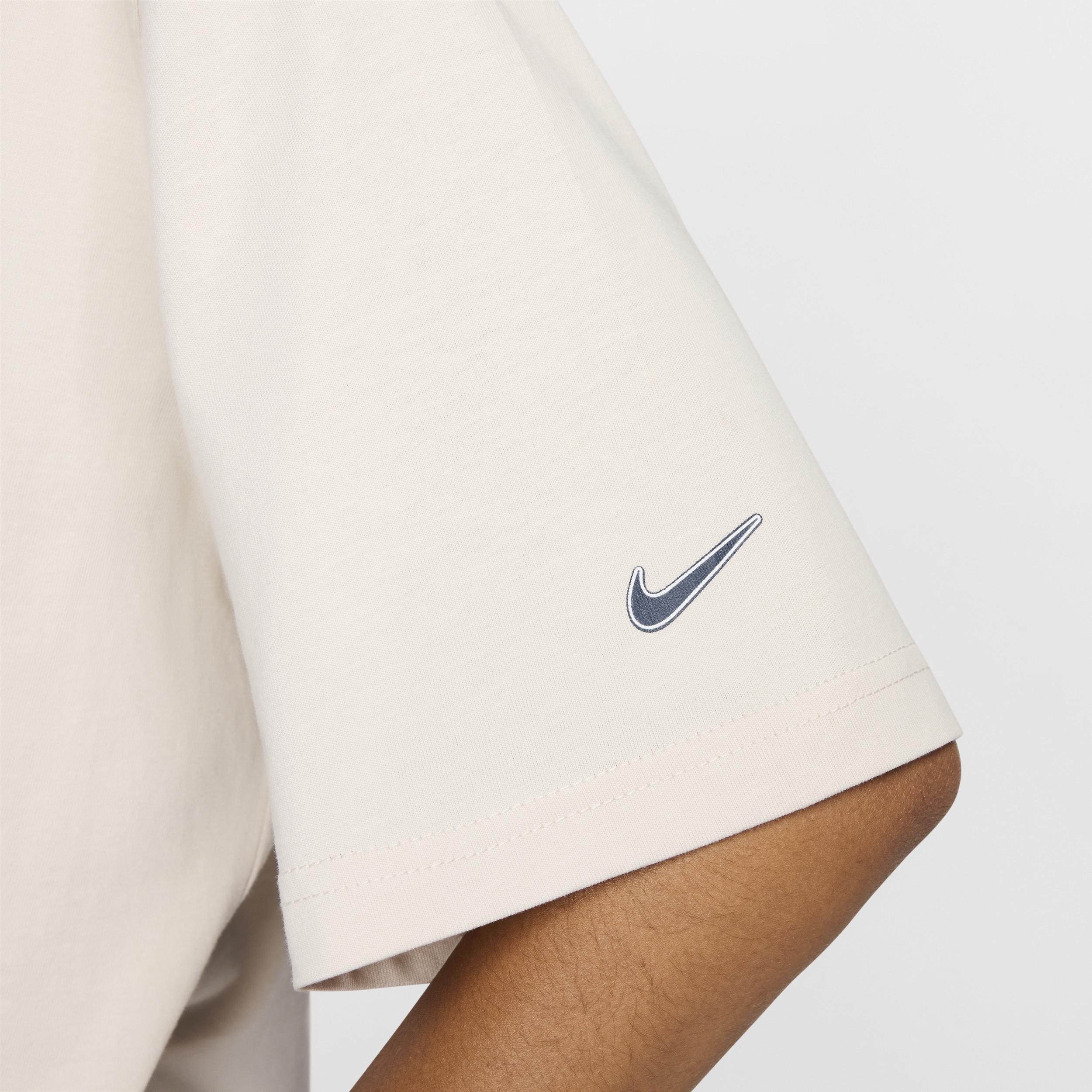 Nike Sportswear Women's Loose Short-Sleeve Graphic T-Shirt Product Image