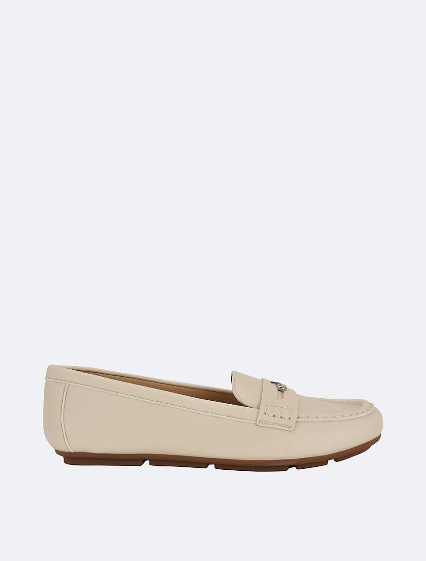 Women's Lassa Loafer Product Image