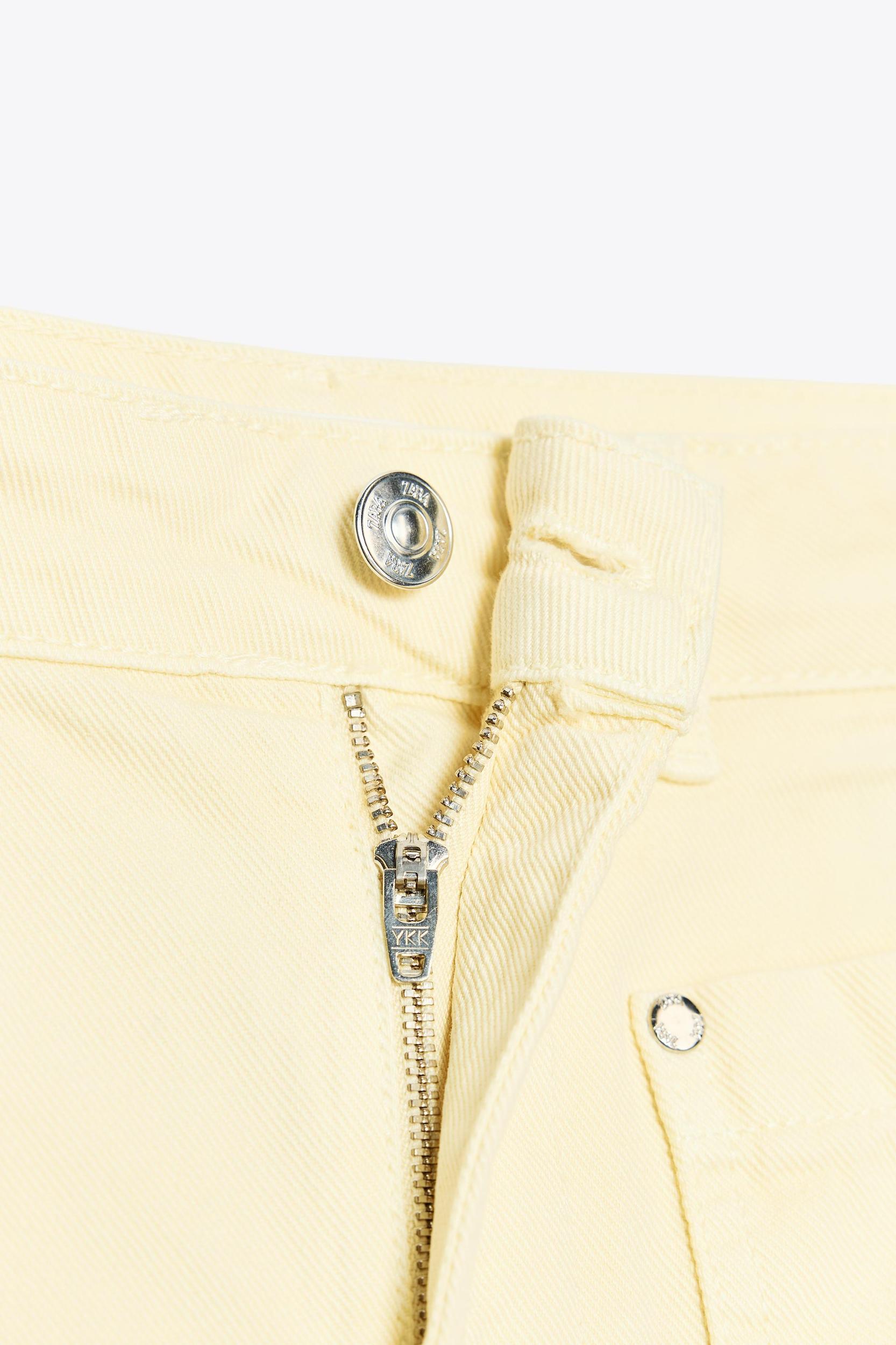 Z1975 HIGH-WAISTED SHORTS WITH PATCH POCKETS Product Image