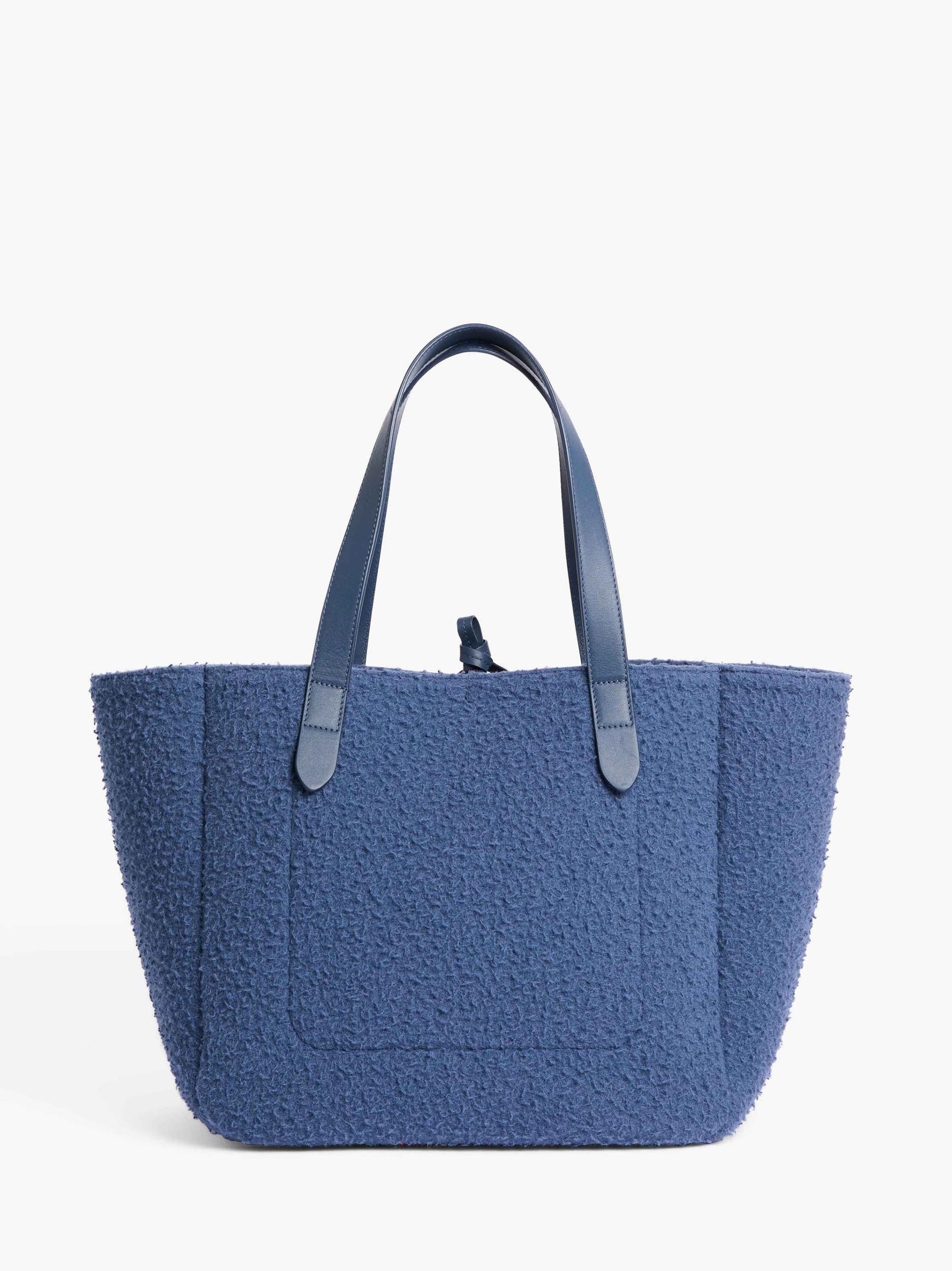 BELT TOTE Product Image