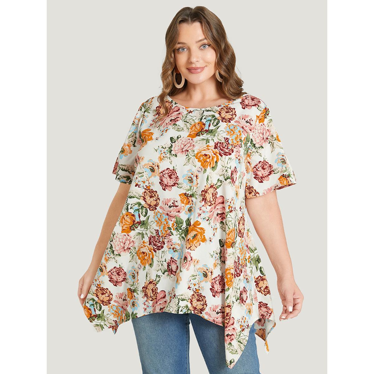 Plus Size Multicolor Floral Print Hanky Hem Blouse Women Elegant Short sleeve Round Neck Dailywear Blouses BloomChic 22-24/3X Product Image