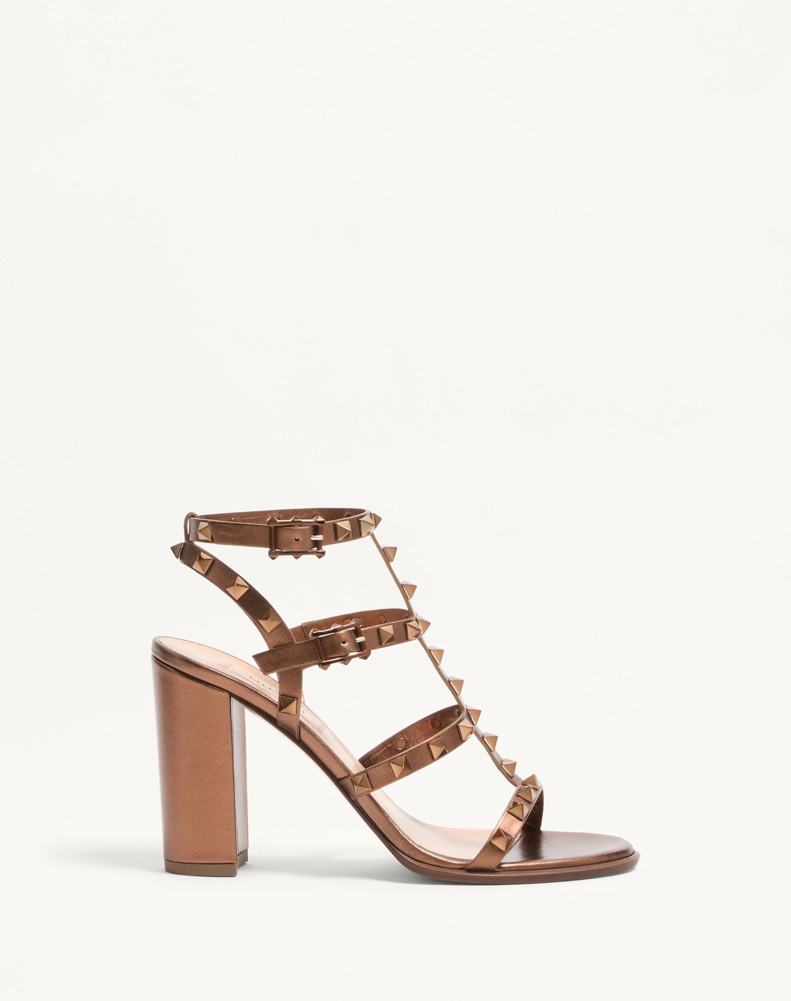 Rockstud Metallic Calfskin Leather Ankle Strap Sandal 90 Mm Product Image