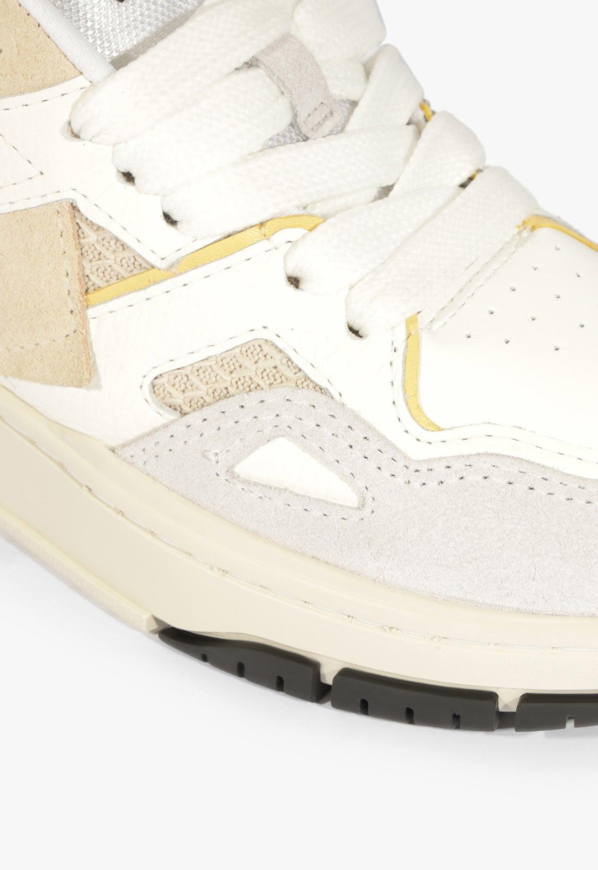 Court 95 Sneaker Product Image