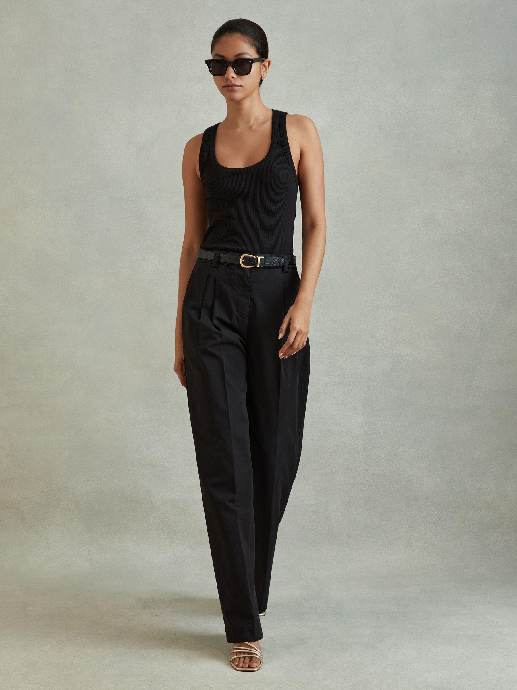 Leather Strappy Wedge Heels in Gold Product Image