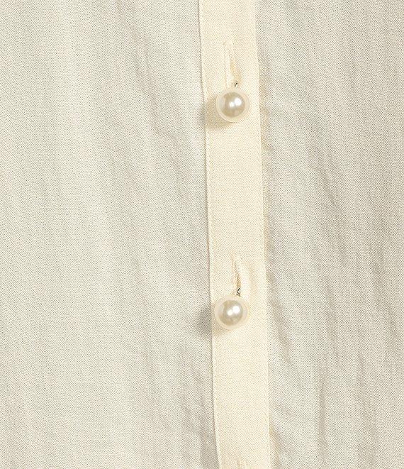 John Mark Collared Button Front 3/4 Sleeve Top Product Image