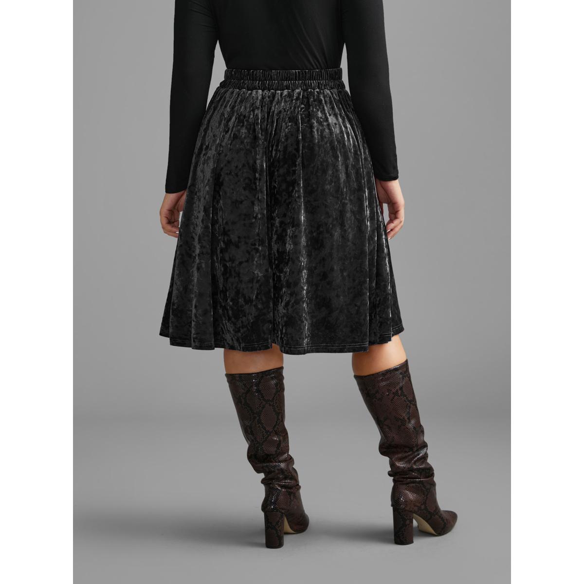 Plus Size Velvet Elastic Waist Skirt Women Black Elegant Loose Medium stretch Slanted pocket Everyday Skirts BloomChic 18-20/2X Product Image