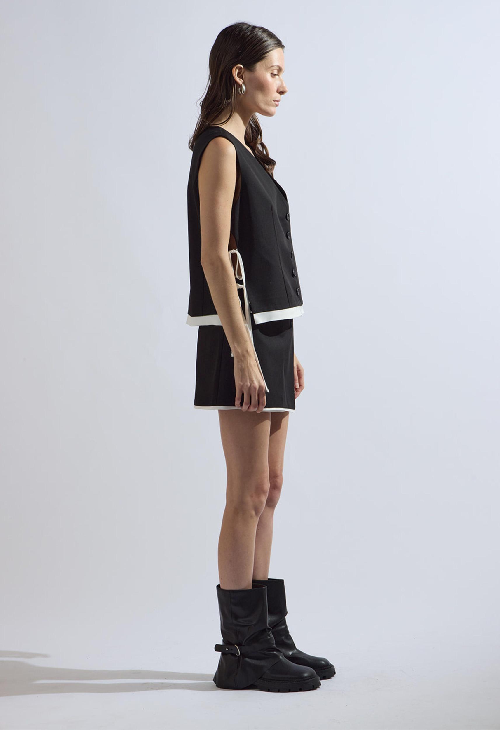 Chelsea Mini Skort in Black/White Product Image