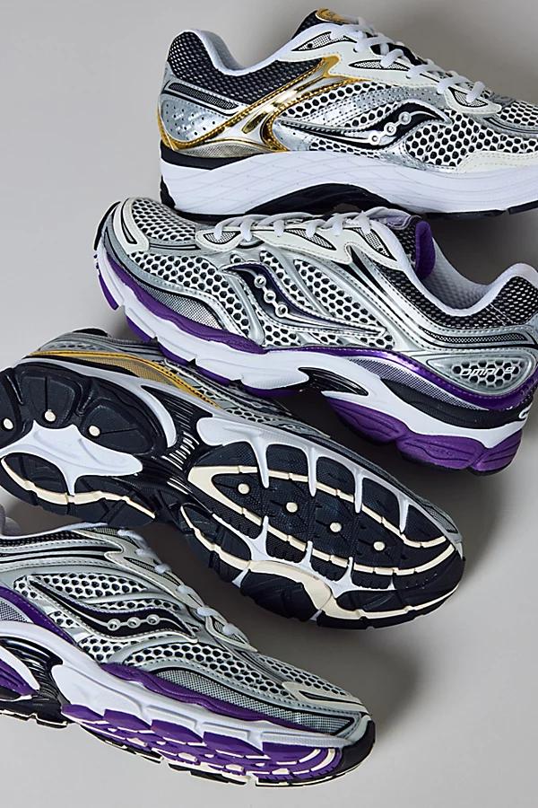 Saucony Mens ProGrid Omni 9 Sneaker Mens at Urban Outfitters Product Image