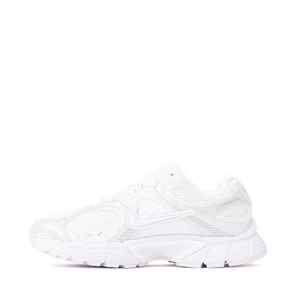 Nike Women's V5 RNR Shoes with Reflective Accents Product Image
