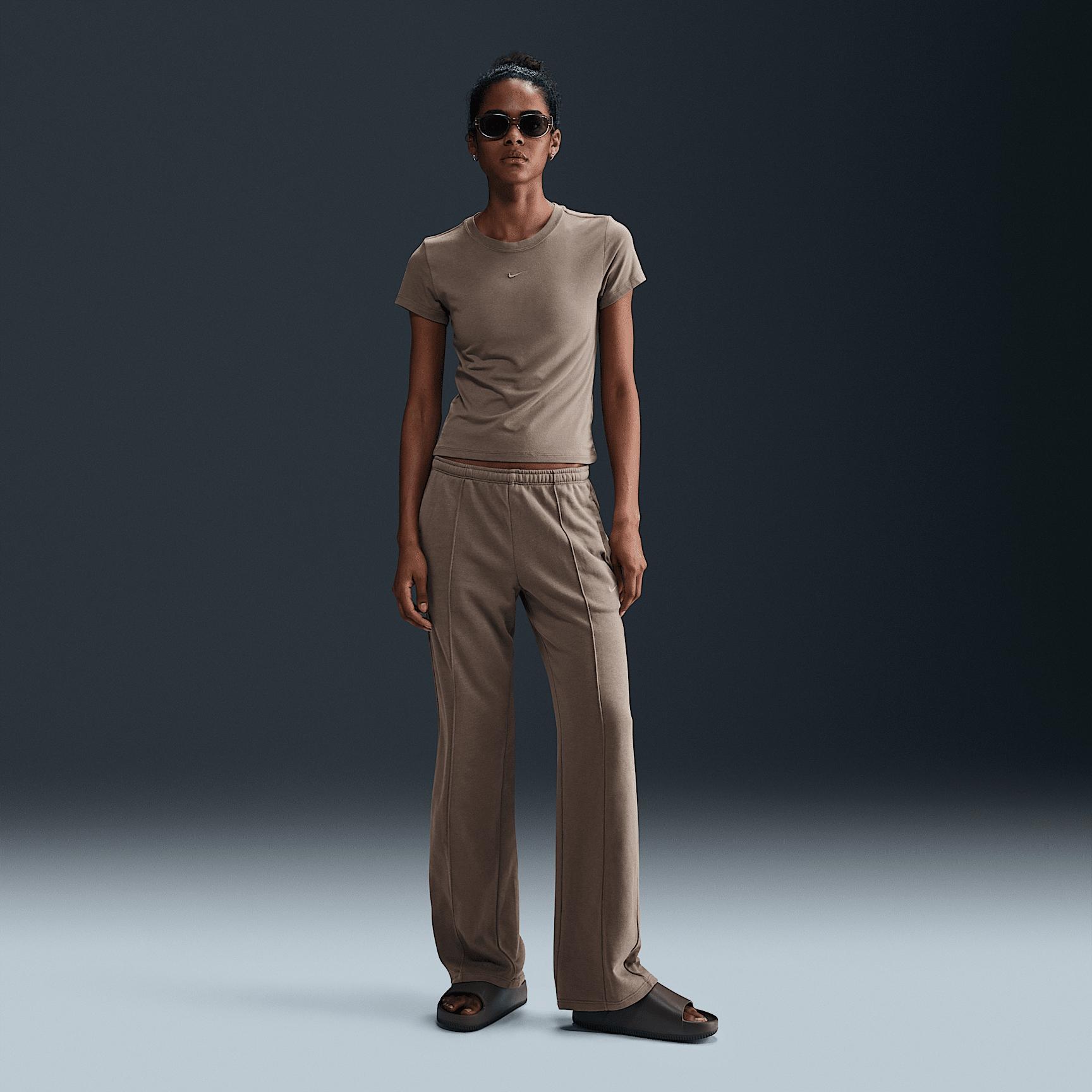 Nike Sportswear Chill Terry Women's Mid-Rise French Terry Open-Hem Sweatpants Product Image