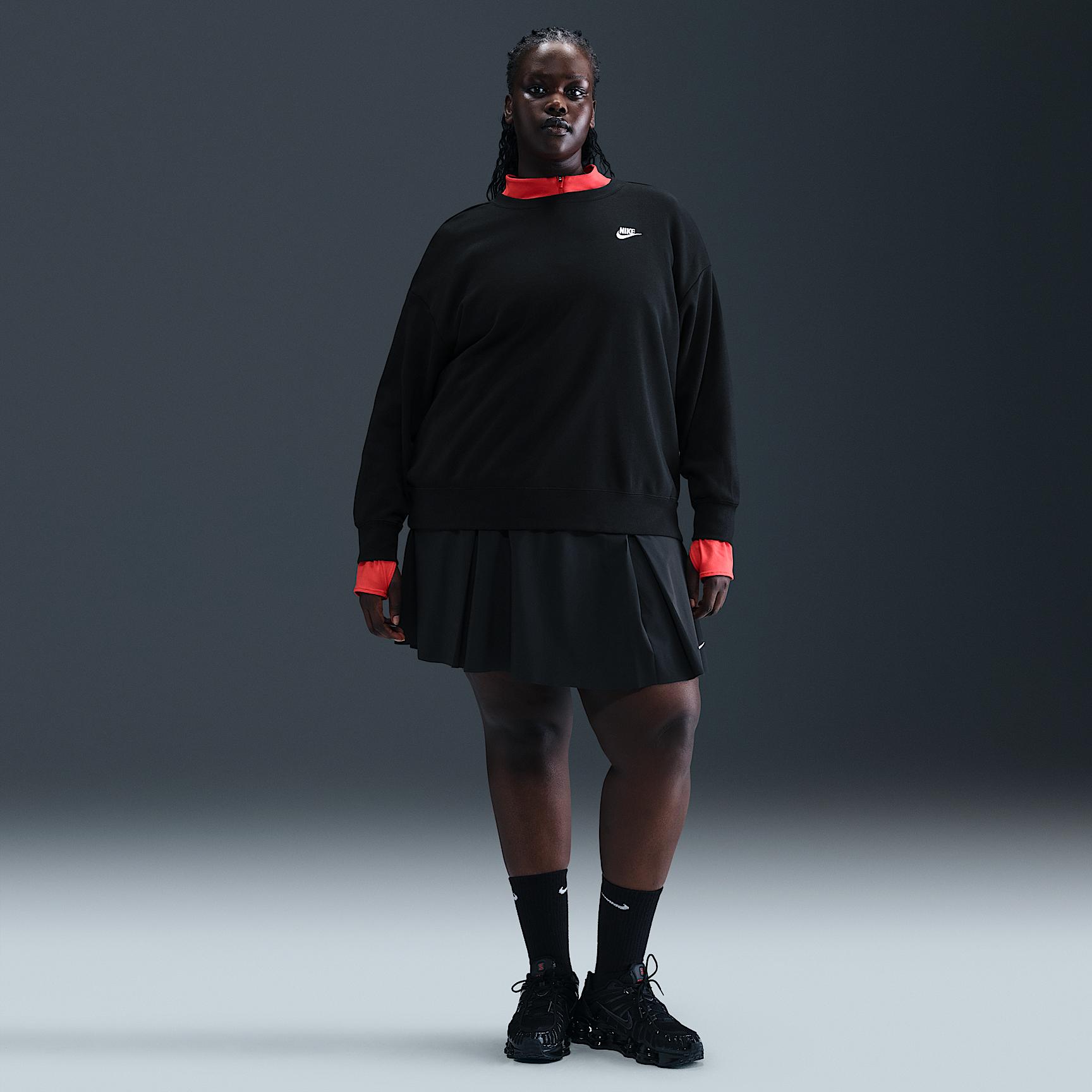 Womens Nike Sportswear Club Fleece Loose Crew-Neck Sweatshirt (Plus Size) | HV2328-010 Product Image