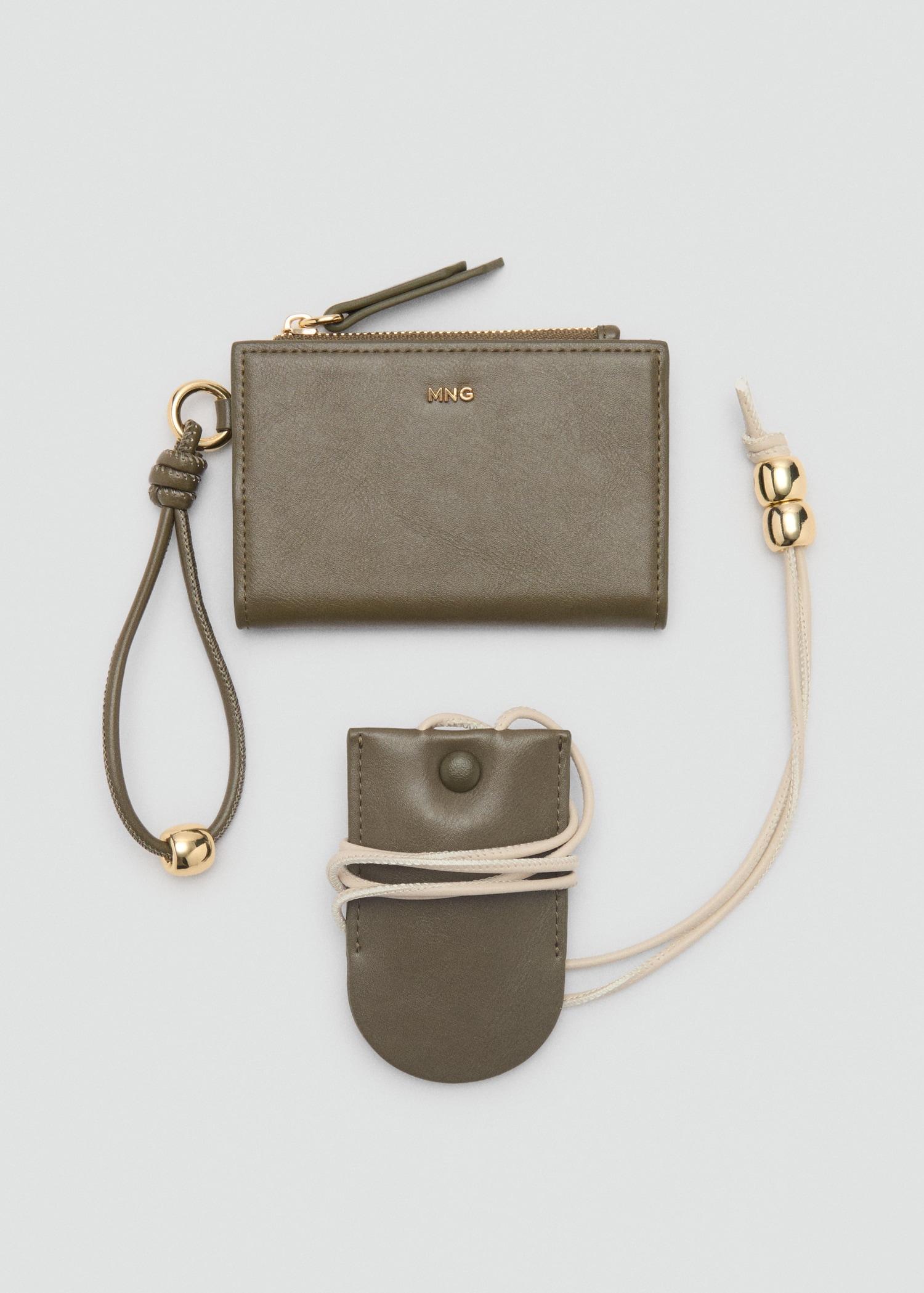 Leather-effect wallet with zipper - Women | MANGO USA Product Image