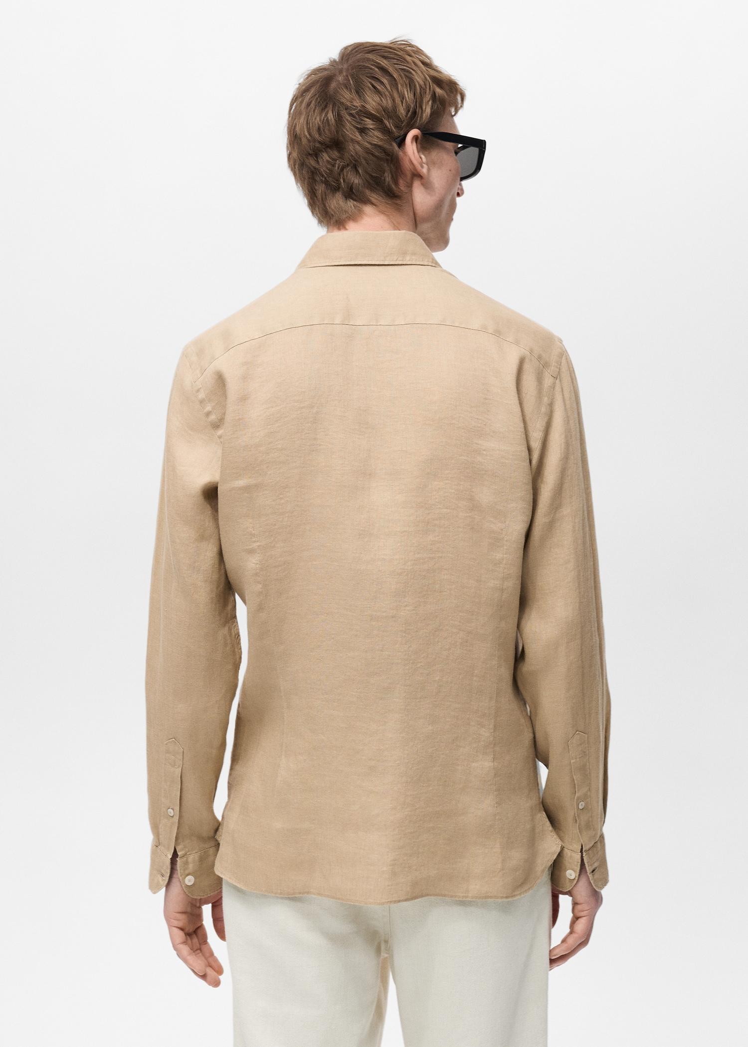 100% linen slim-fit shirt - Men | MANGO USA Product Image