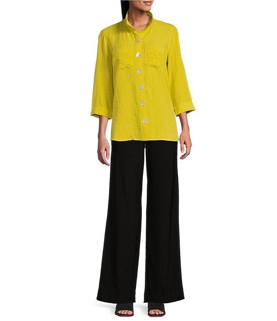 John Mark Solid Woven 3/4 Sleeve Wire Collared Button Front Patch Pocket Camp Shirt Product Image