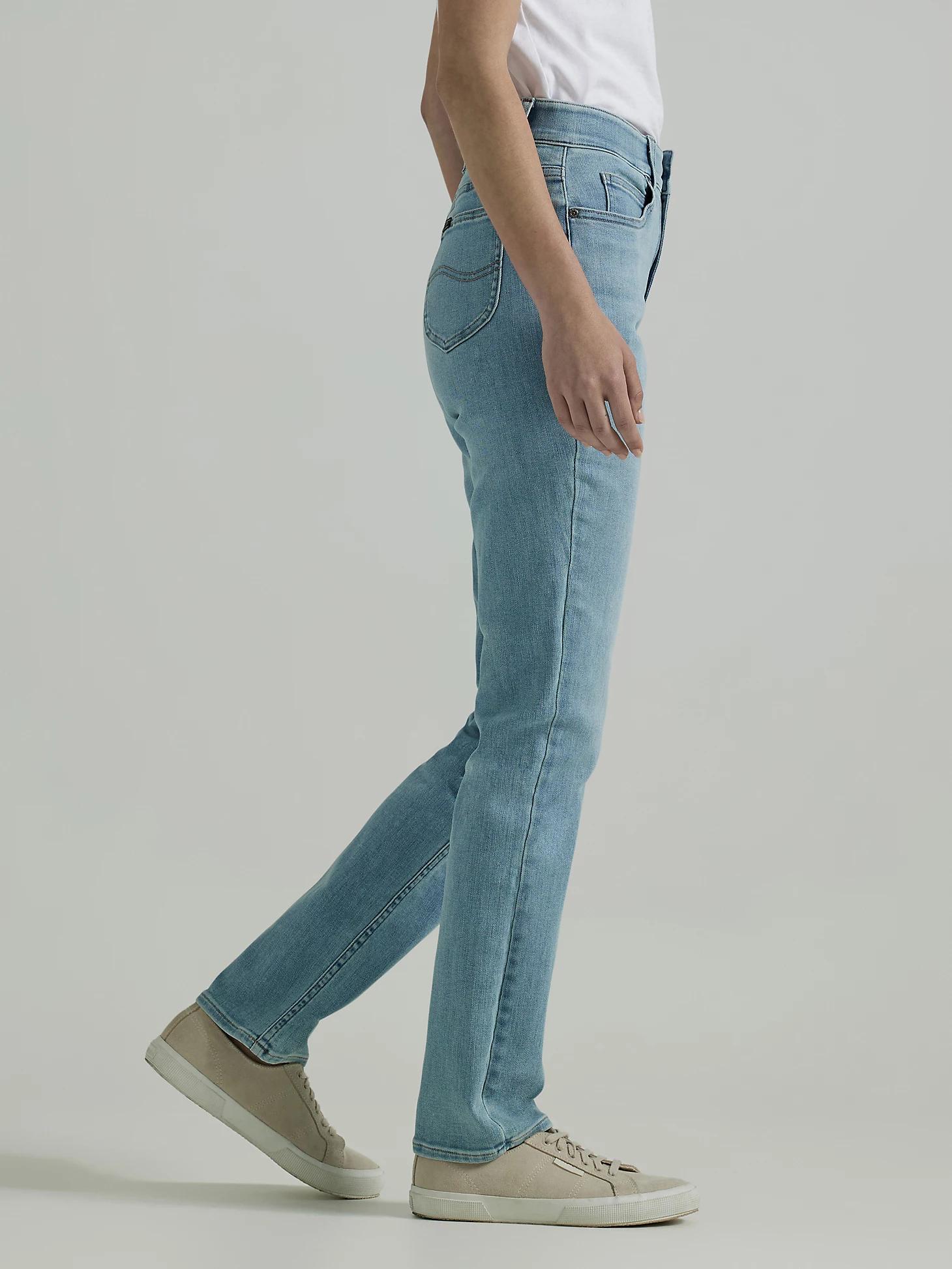 Women's Ultra Lux Comfort with Flex Motion Straight Jean | Women's Jeans | Lee® Product Image