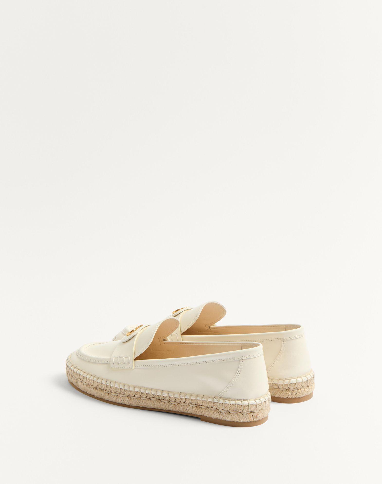 Vlogo Signature Calfskin Loafer 20Mm Product Image