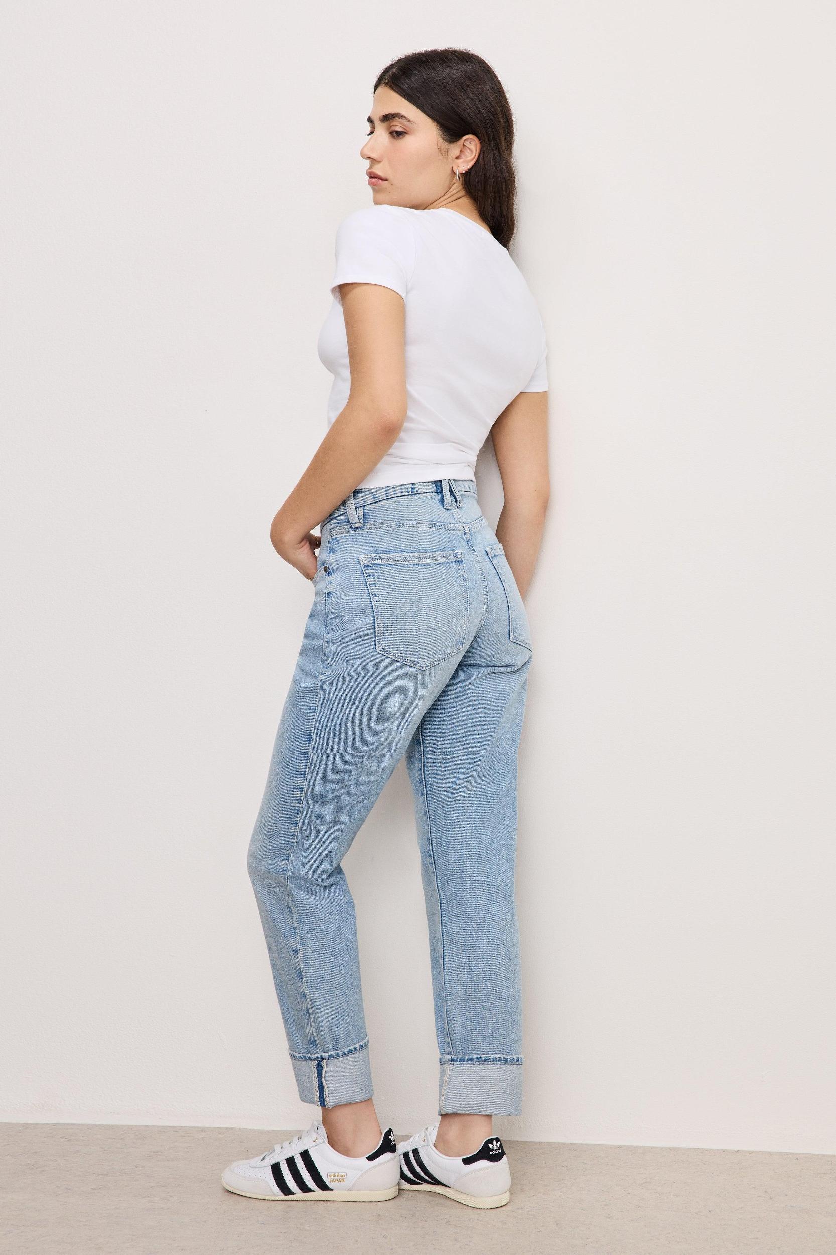 THE WEEKENDER PETITE JEANS | INDIGO750 Product Image