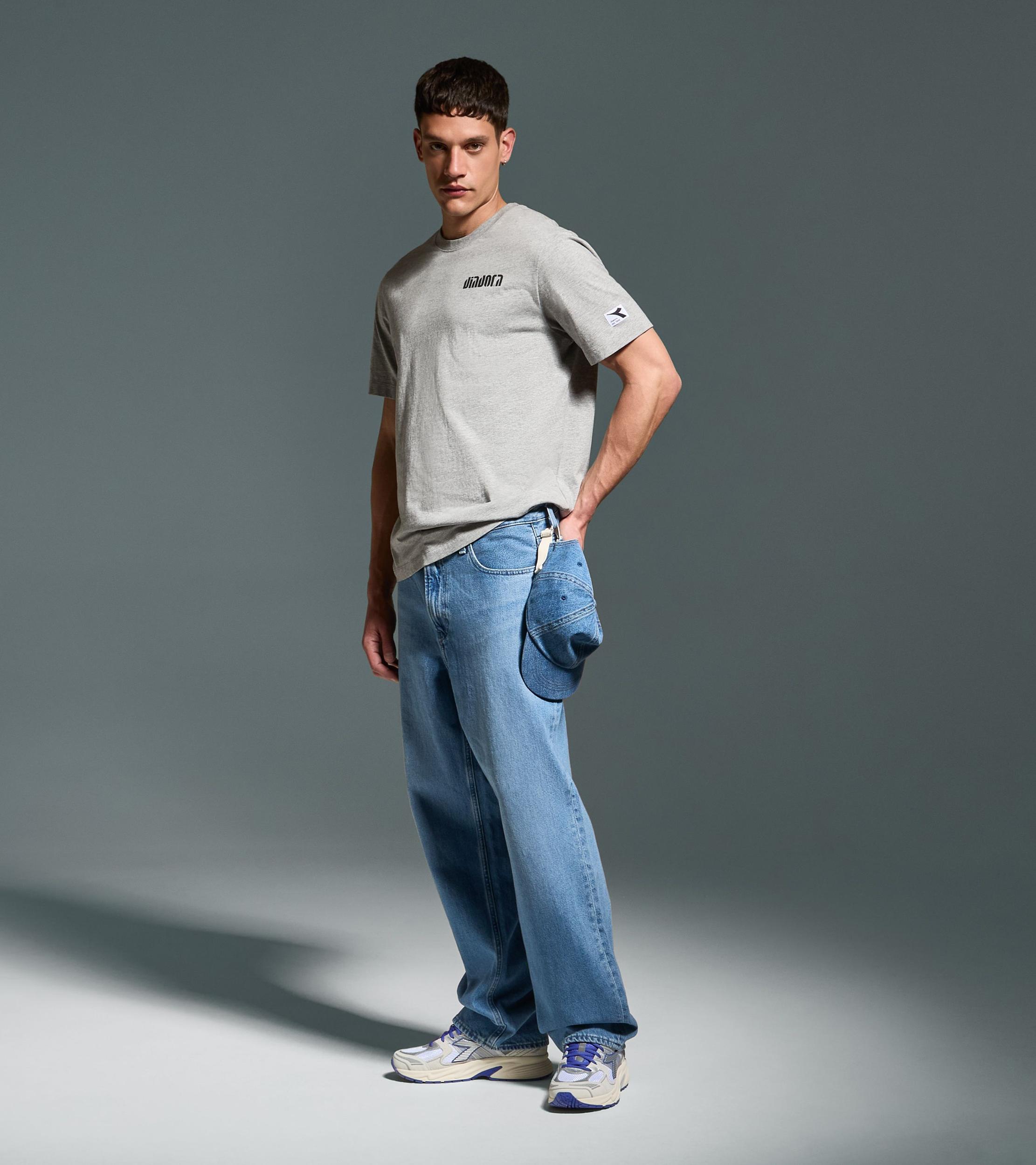 T-SHIRT SS ATHL. LOGO SL Product Image