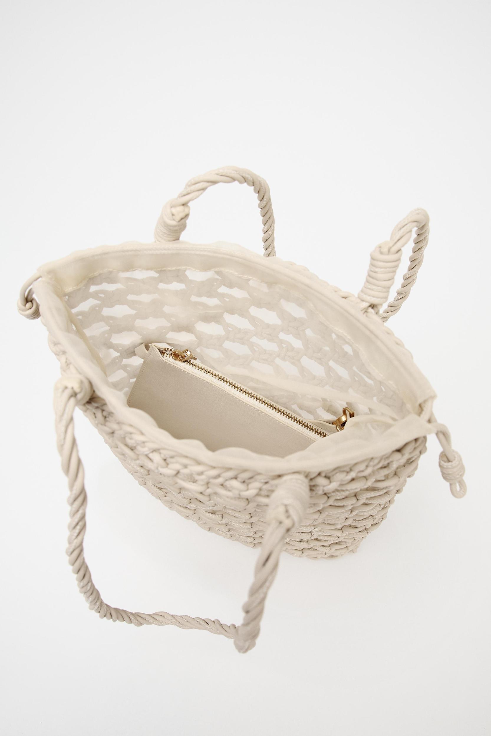 WOVEN SHOPPER Product Image