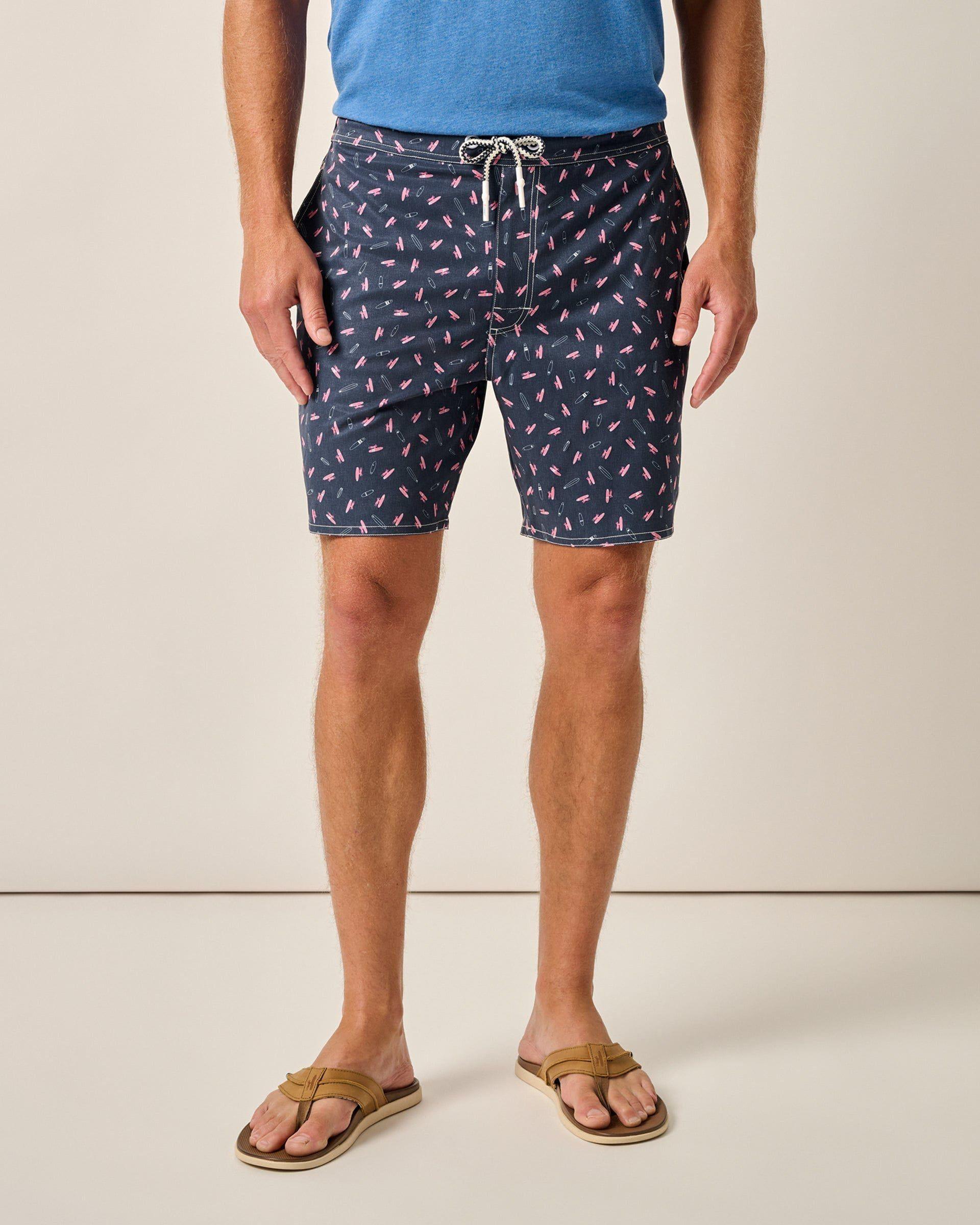 The Half Elastic 7" Surf Shorts Male Product Image