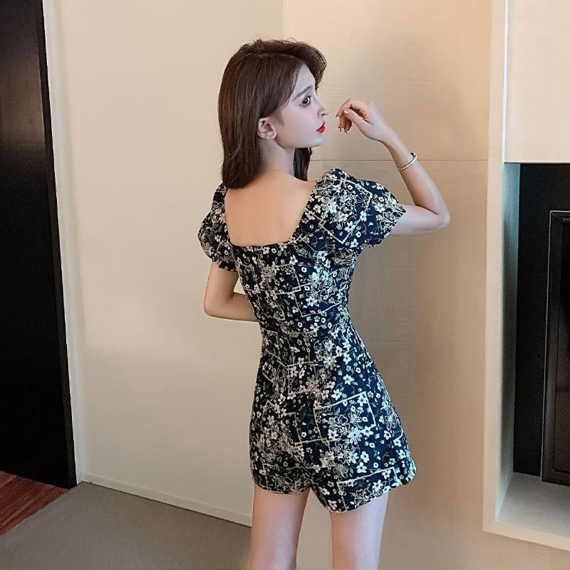 Short Sleeve Square Neck Floral Print Romper Product Image
