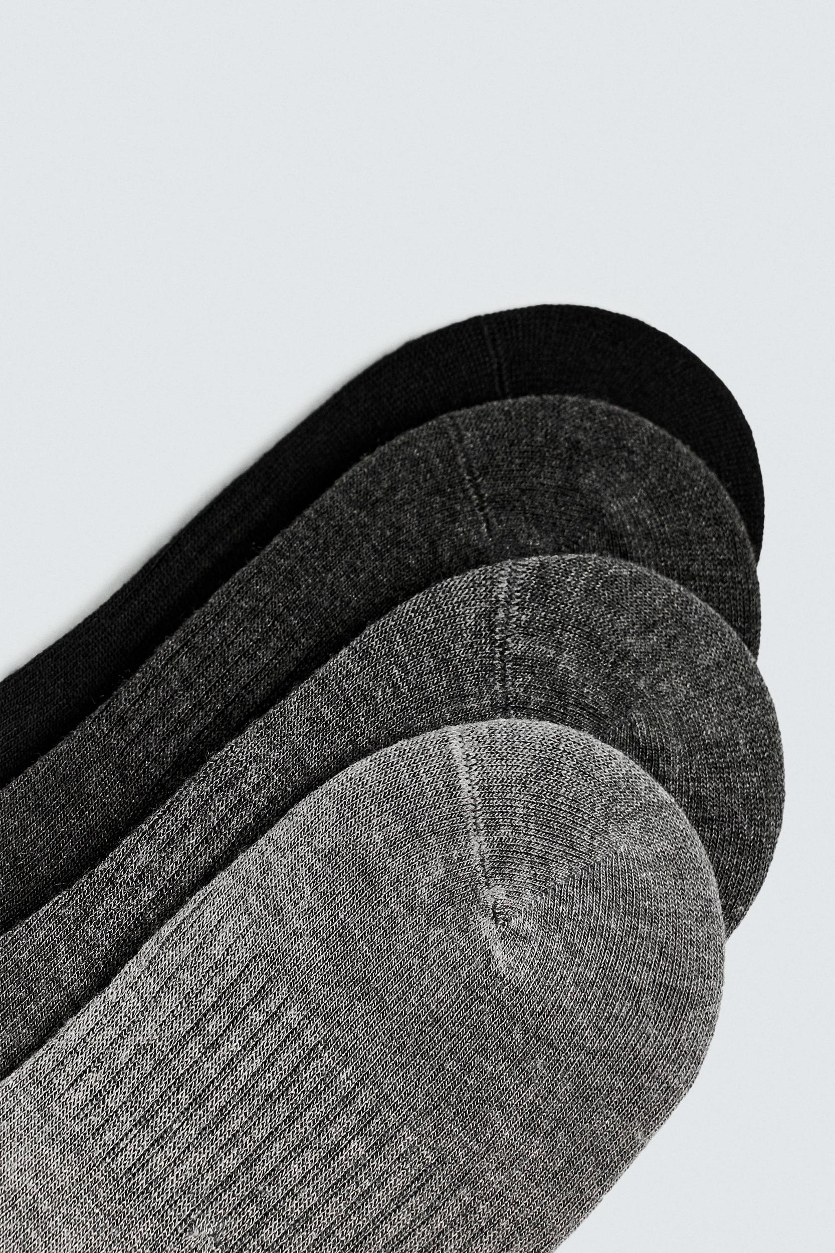 PACK OF 4 INVISIBLE SOCKS Product Image