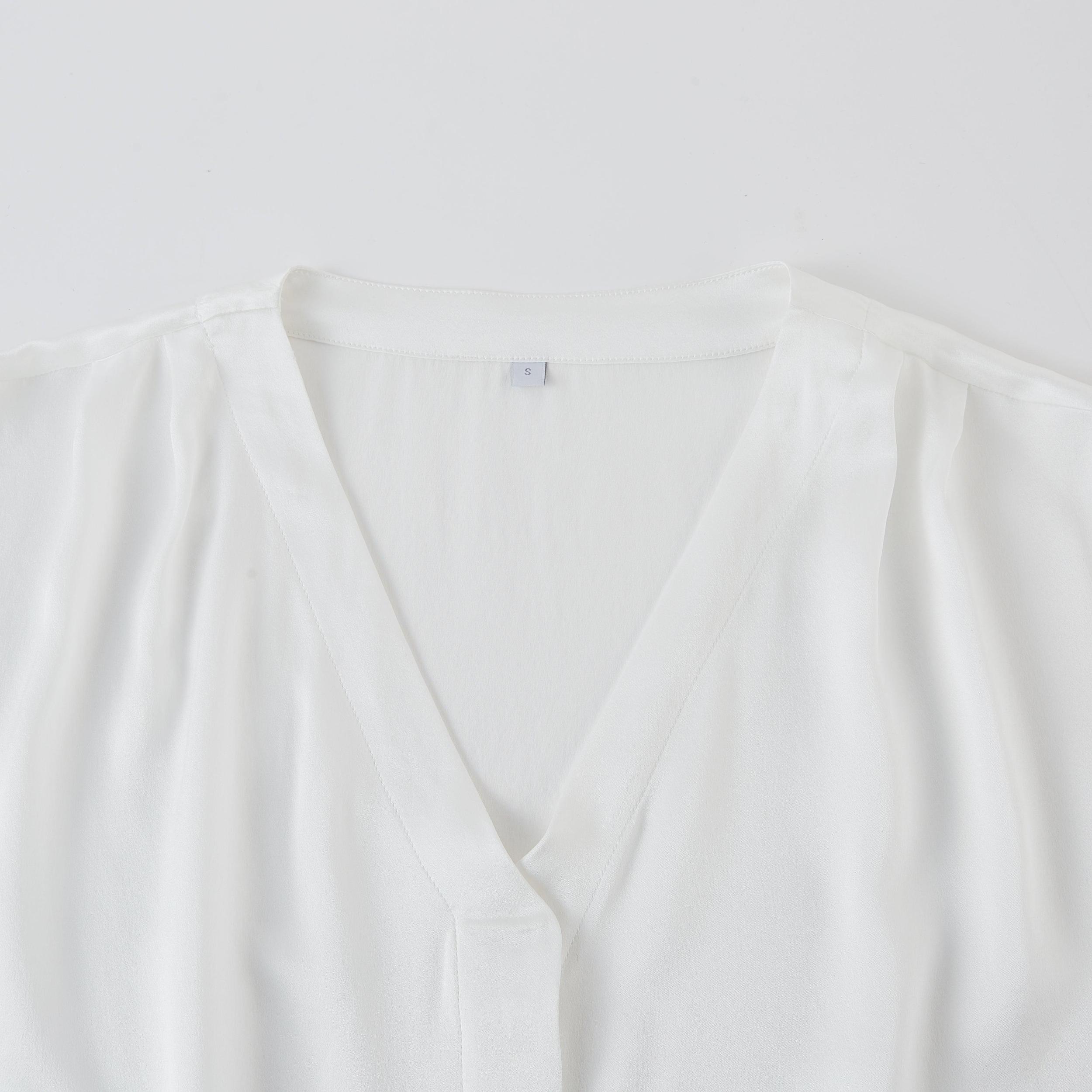 Pearl White Pure Mulberry Silk Top and Shorts Set | Soar Collection Product Image