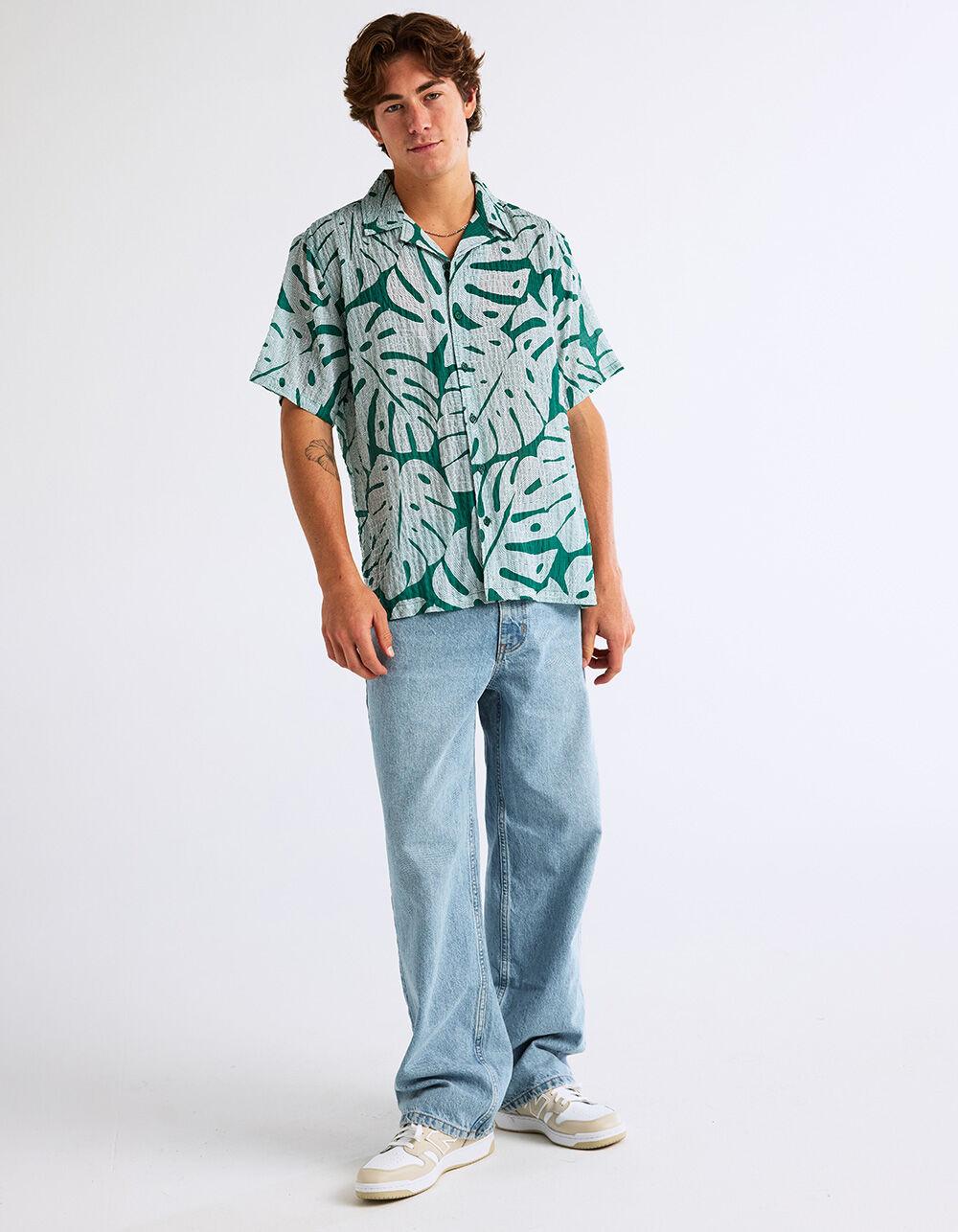 RSQ Mens Texture Leaf Camp Shirt - GREEN Product Image