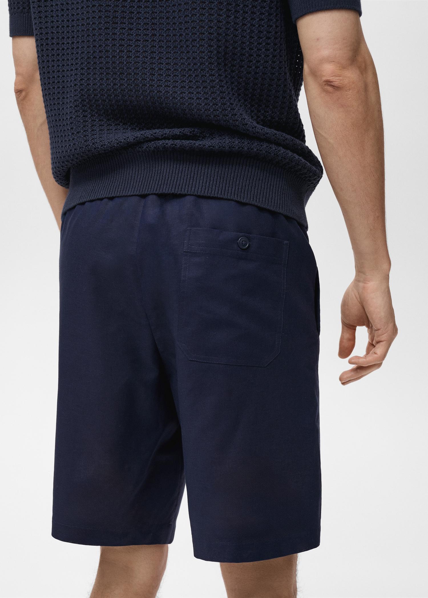 Cotton-linen blend bermuda shorts - Men | MANGO USA Product Image