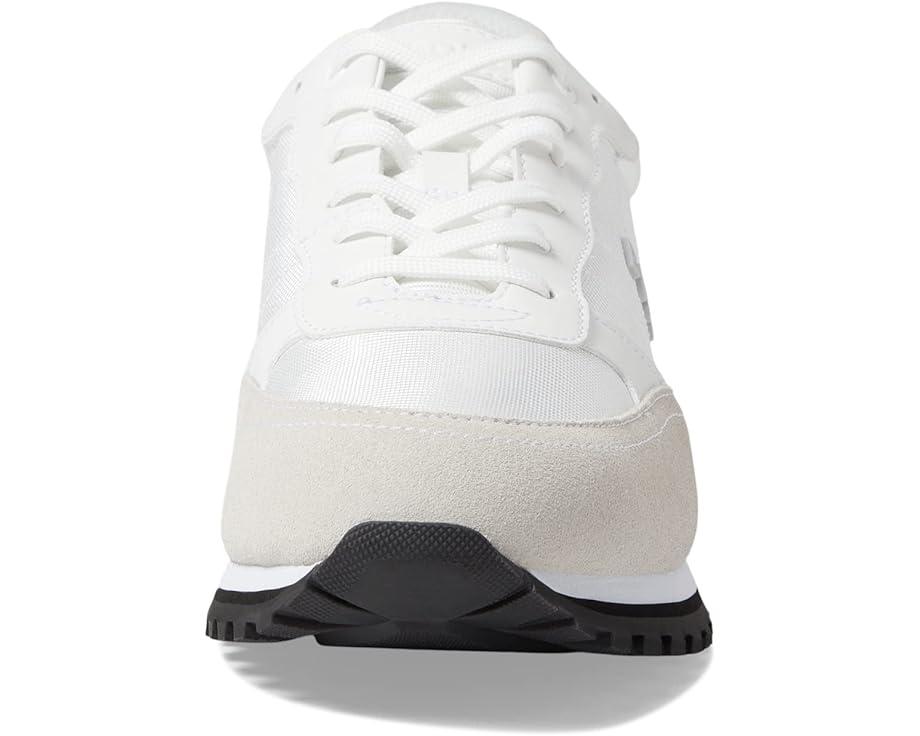 Runner Sneaker Product Image