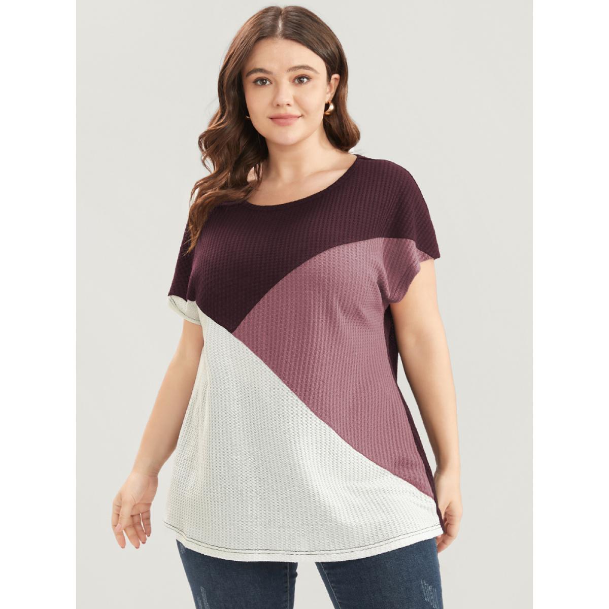 Plus Size Colorblock Contrast Dolman Sleeve Waffle Knit Tee Scarlet Women Casual Plain Round Neck Dailywear T-shirts BloomChic 14-16/1X Product Image