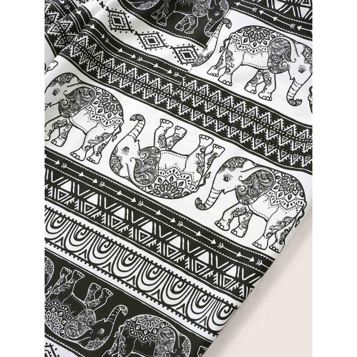 Plus Size Bandana Shirred Elastic Waist Patched Pocket Pants Women Black Resort Loose High Rise Vacation Pants BloomChic 18-20/2X Product Image