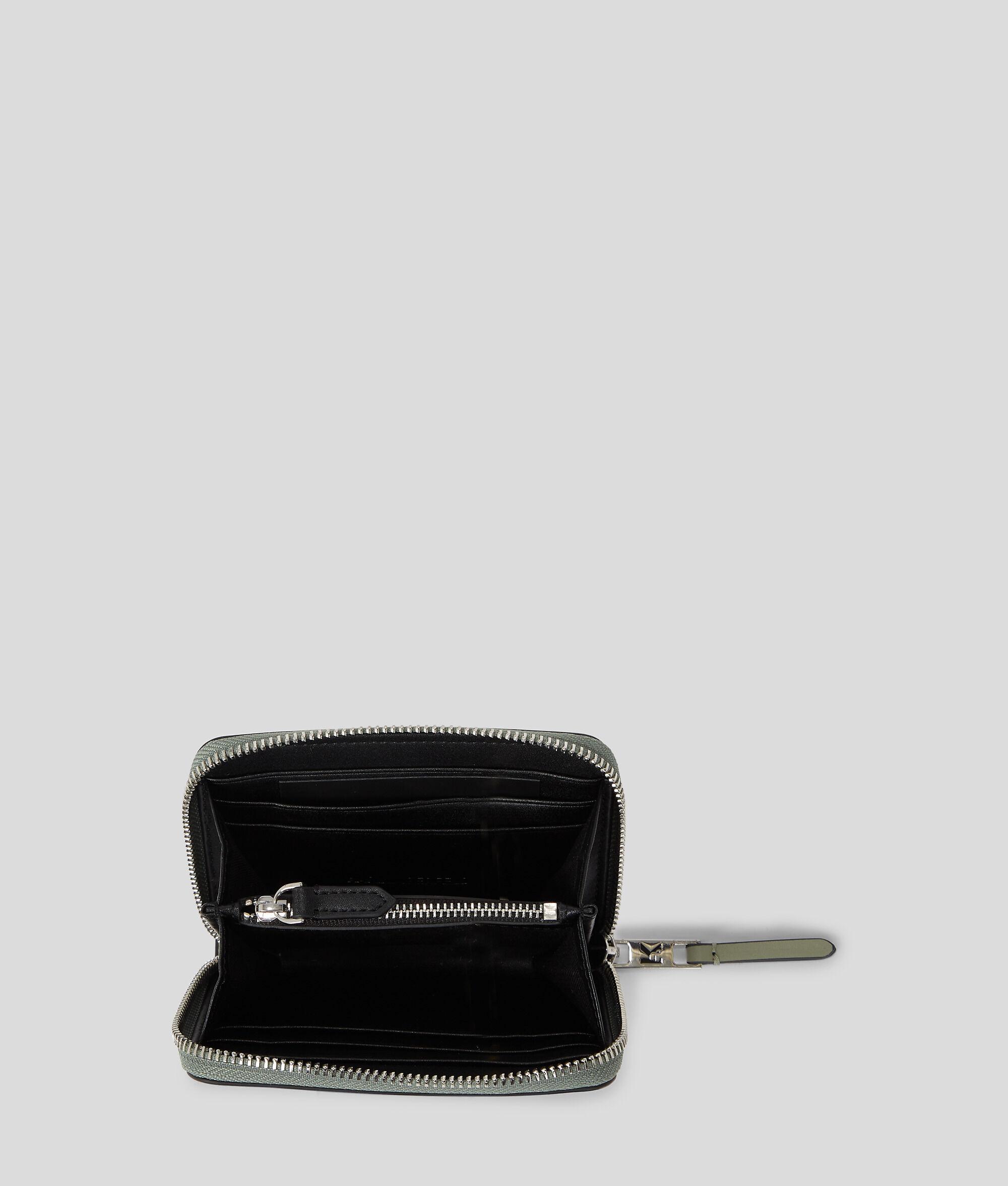 K/SIGNATURE MEDIUM WALLET  Product Image