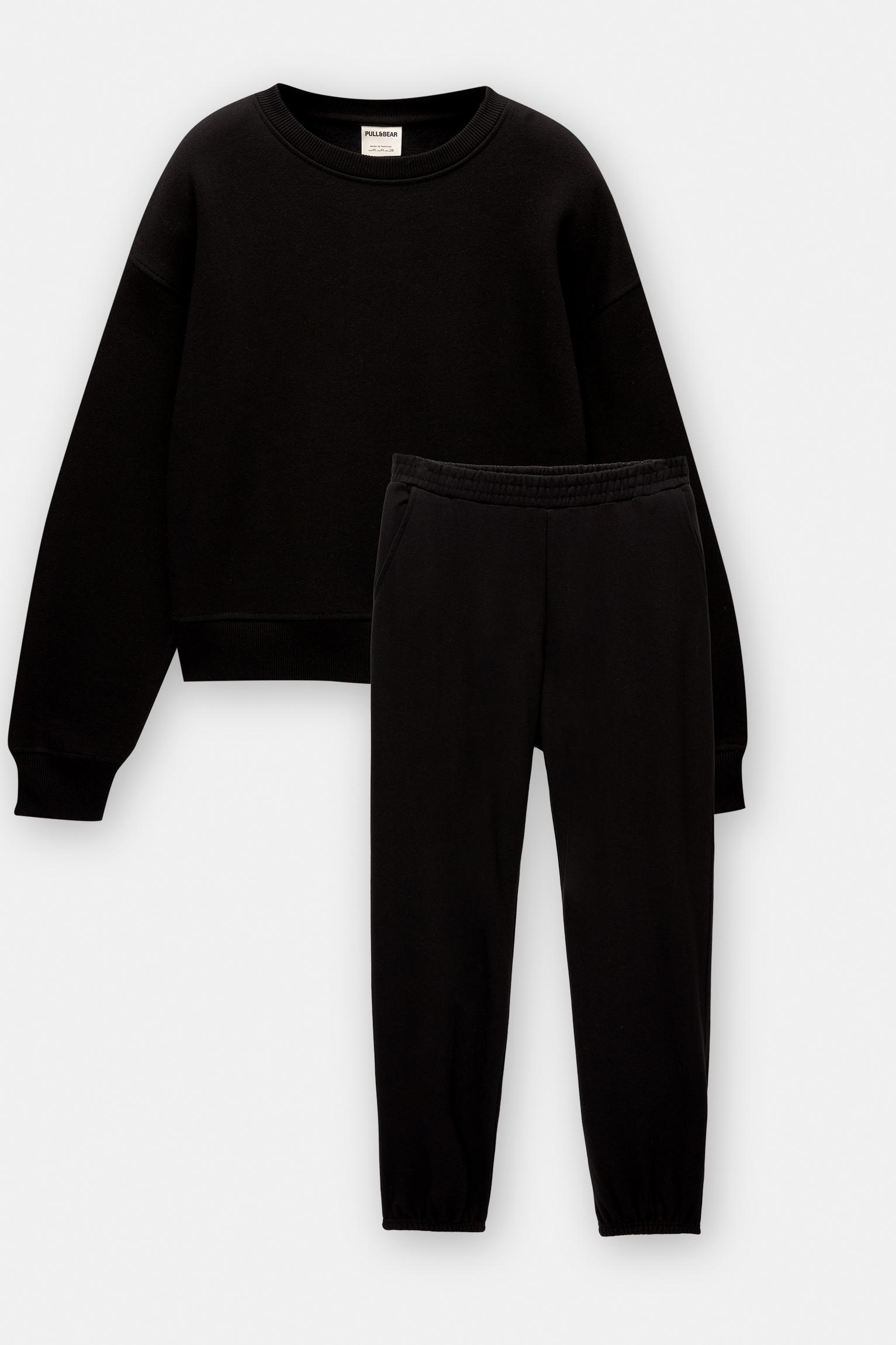 Sweatsuit set with sweatshirt and sweatpants Product Image