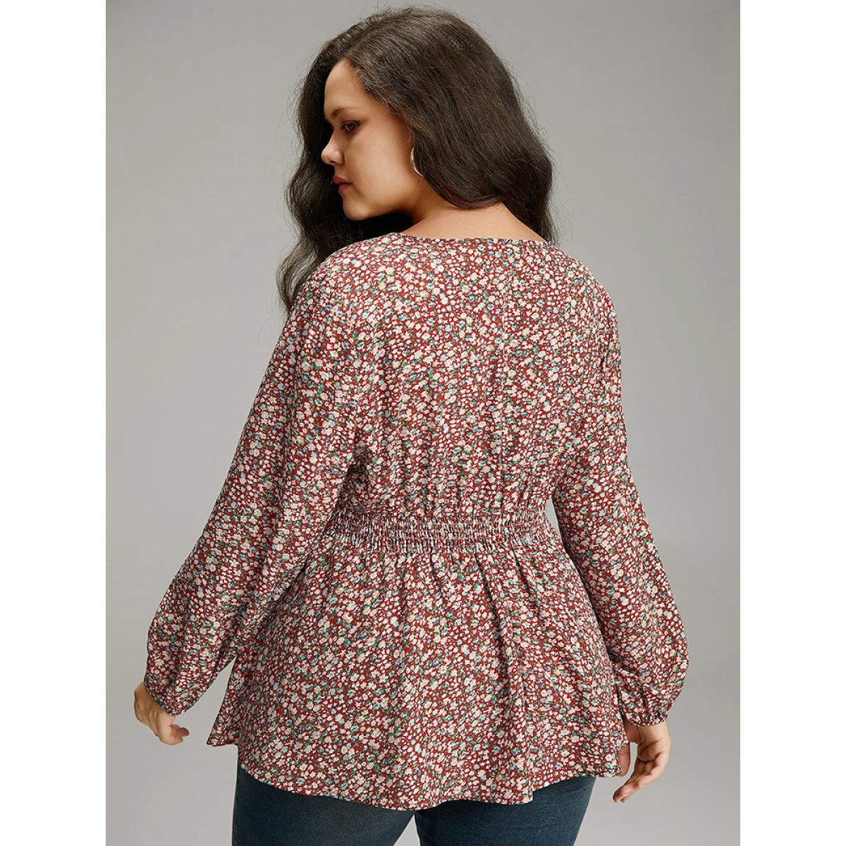 Plus Size Scarlet Ditsy Floral Lantern Sleeve Shirred Blouse Women Elegant Long Sleeve V-neck Dailywear Blouses BloomChic 22-24/3X Product Image